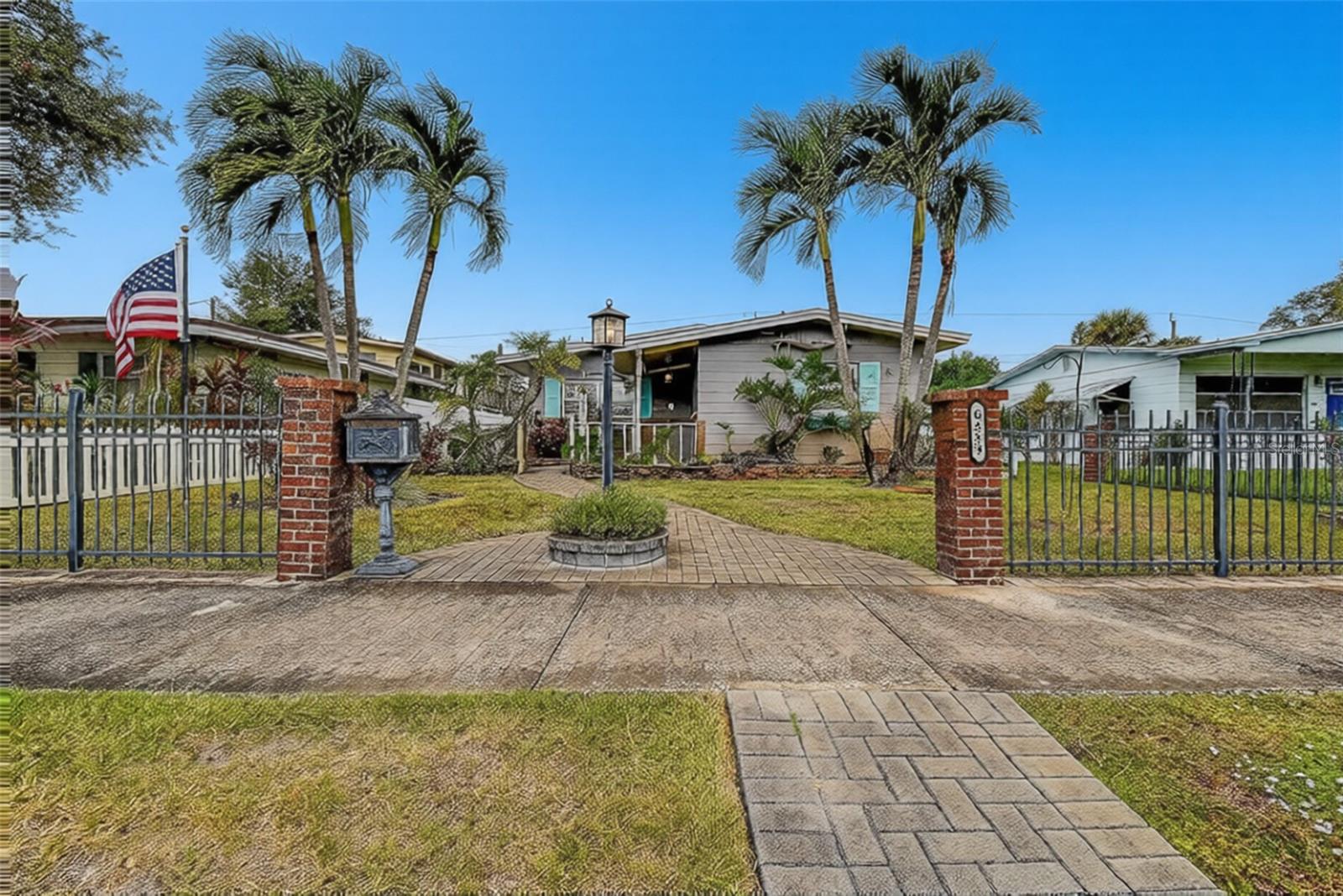 6359 4TH AVENUE S, St Petersburg, FL 33707
