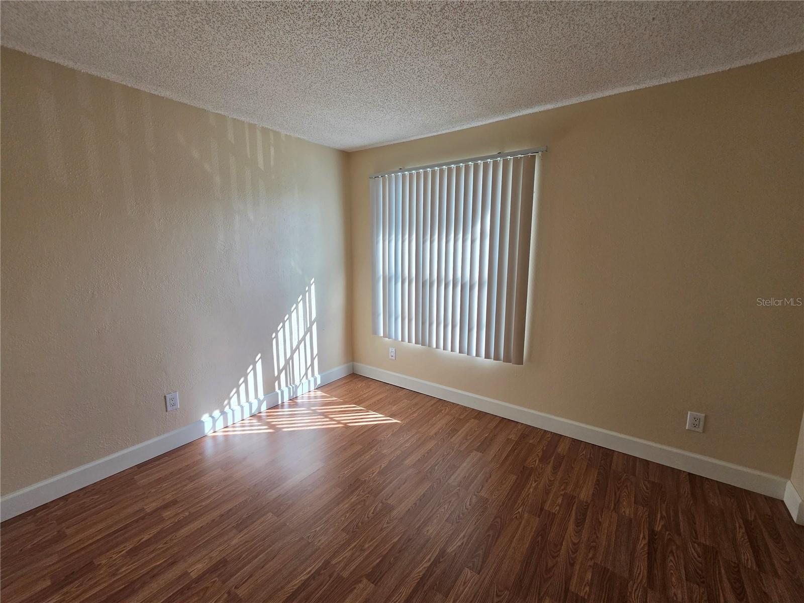 3321 W WYOMING CIRCLE, Tampa, FL 33611