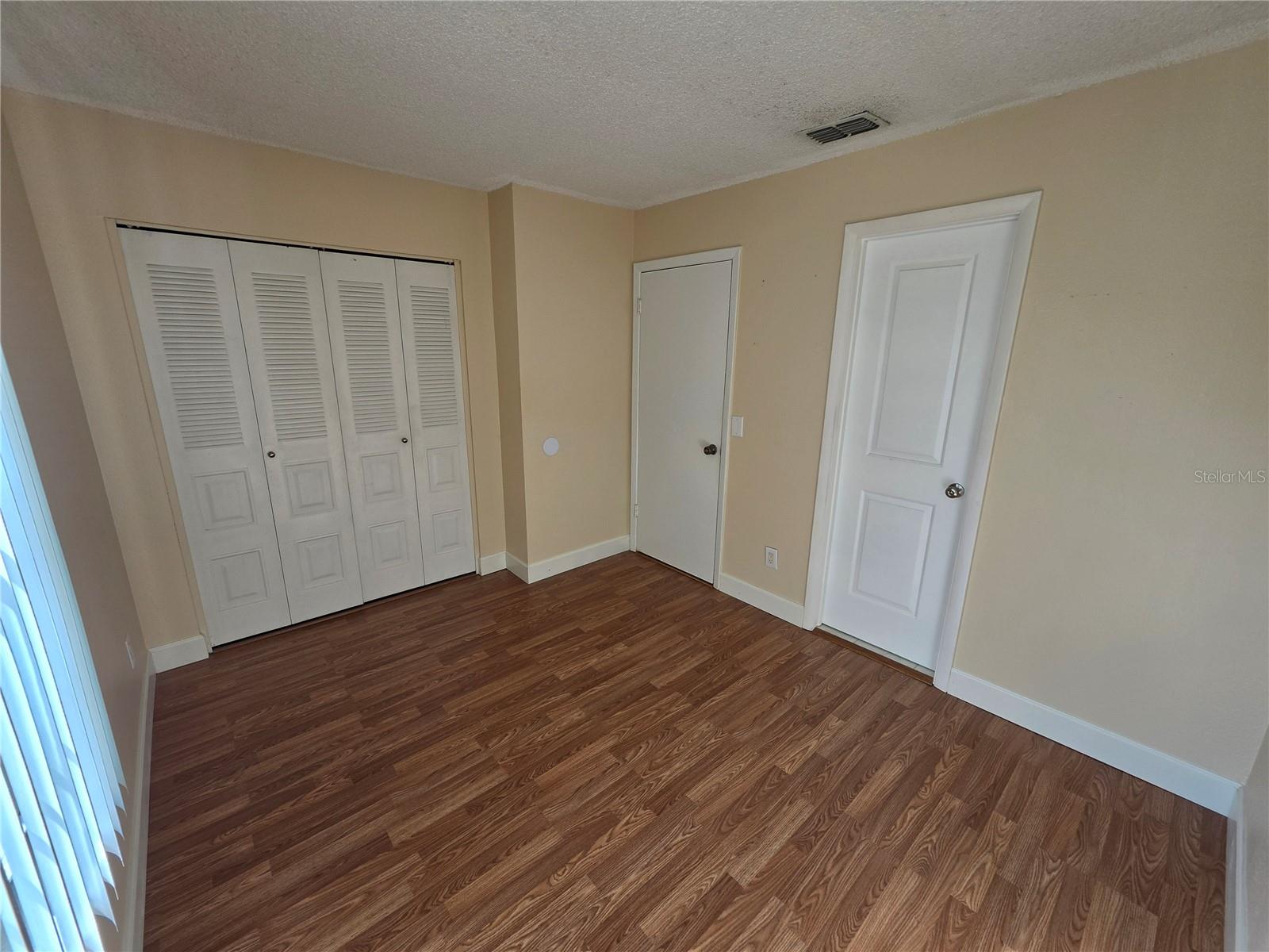 3321 W WYOMING CIRCLE, Tampa, FL 33611