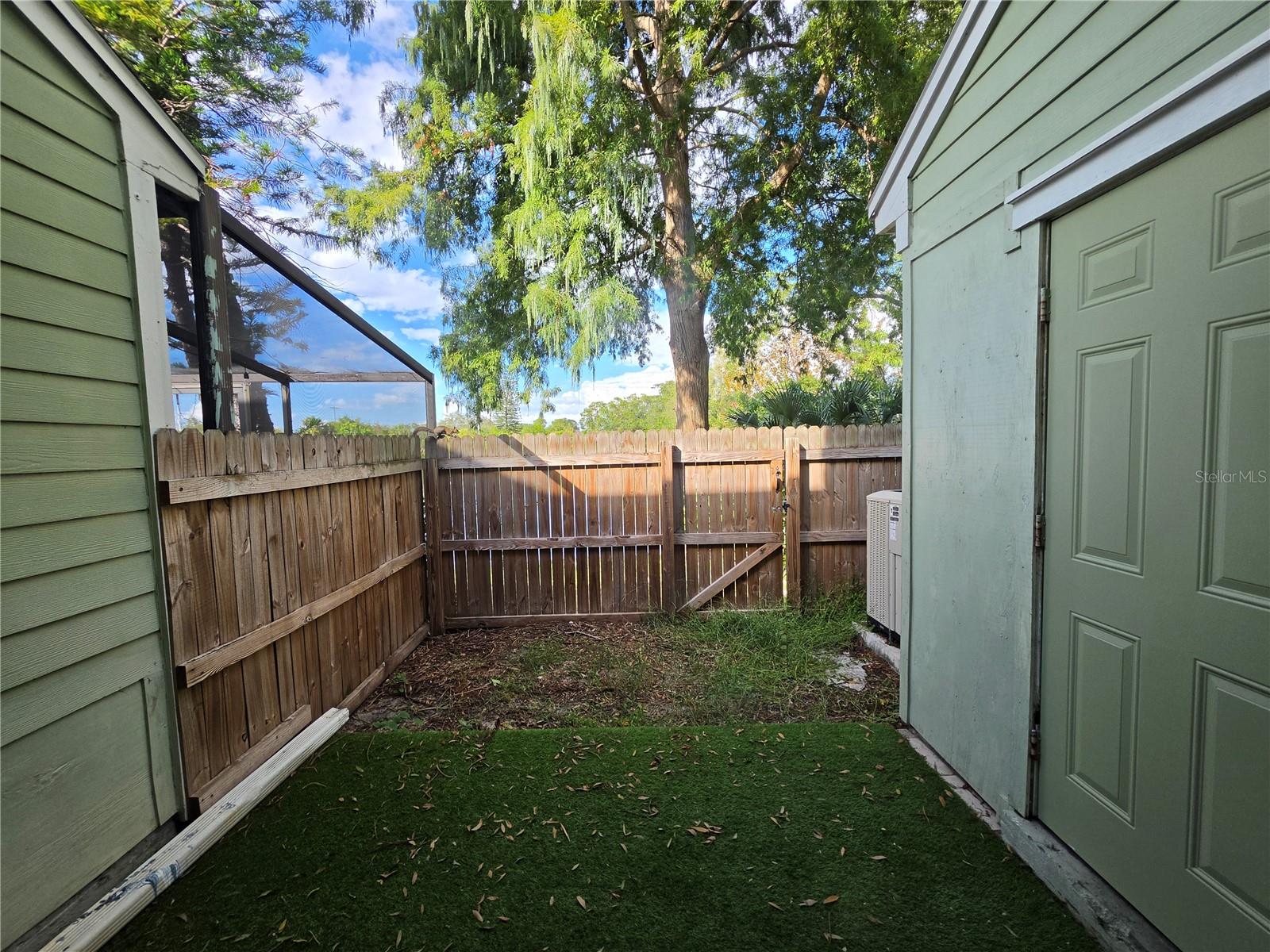 3321 W WYOMING CIRCLE, Tampa, FL 33611 3321 W WYOMING CIRCLE, Tampa, FL 33611