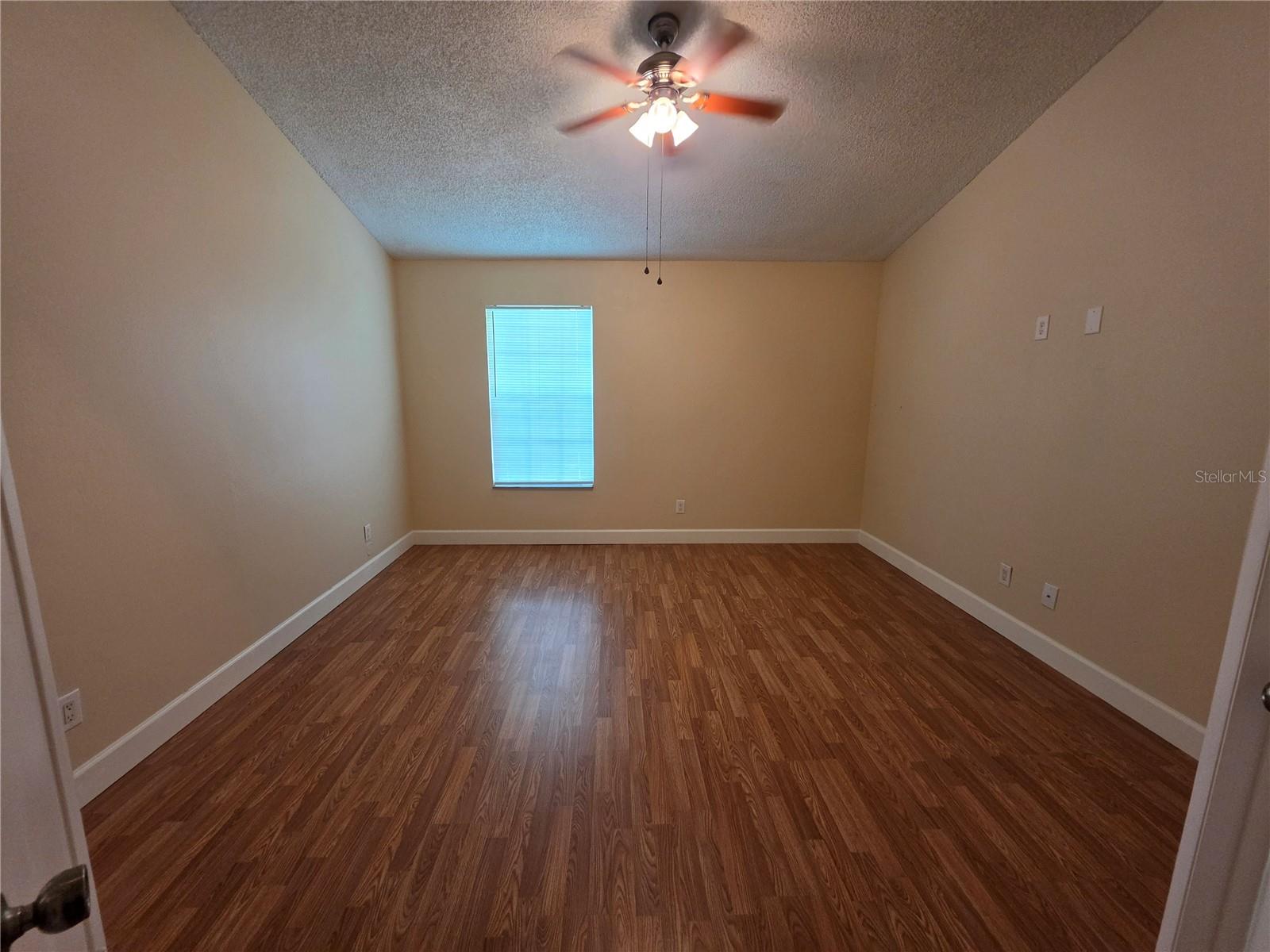 3321 W WYOMING CIRCLE, Tampa, FL 33611
