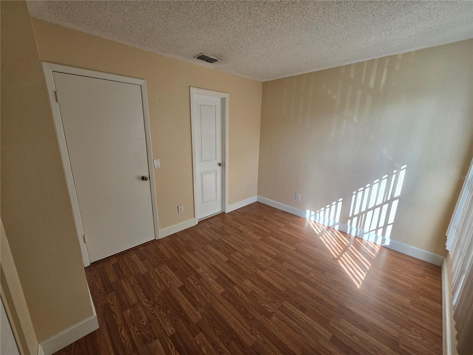 3321 W WYOMING CIRCLE, Tampa, FL 33611