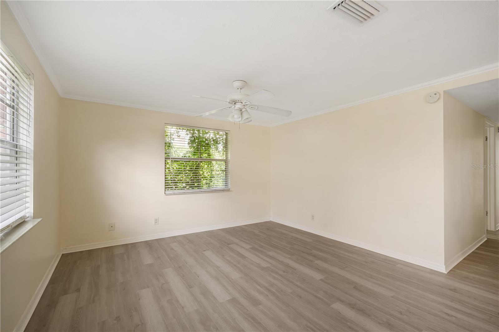 1206 E IDA STREET, Tampa, FL 33603