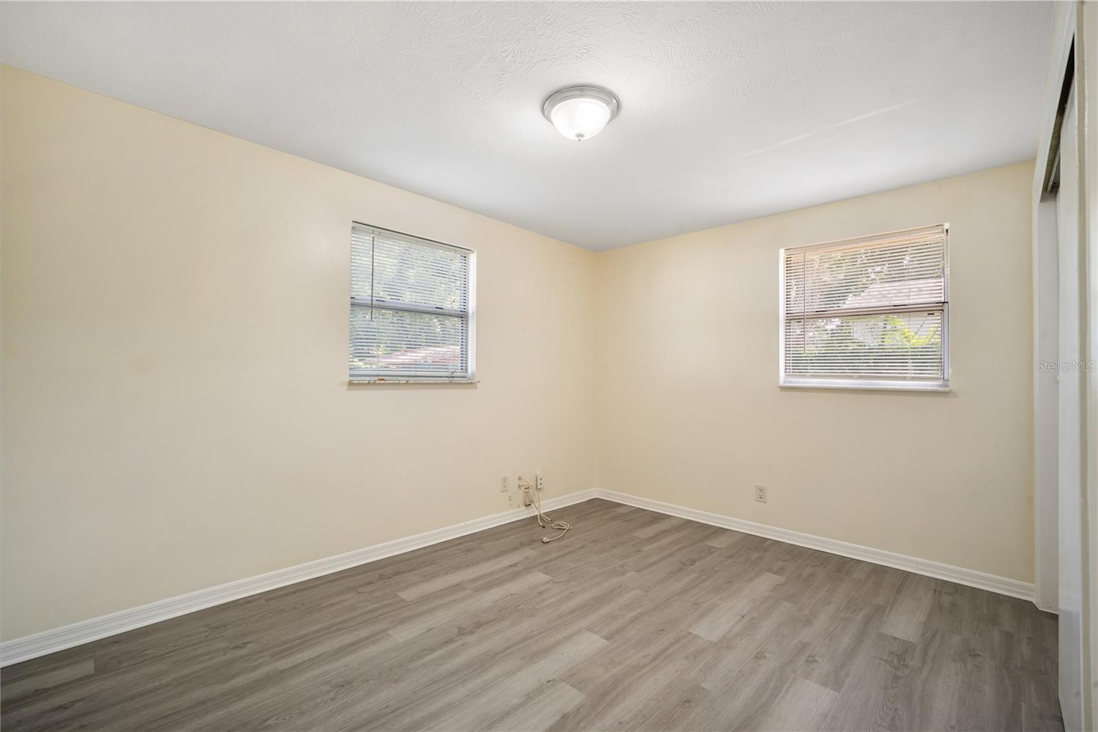 1206 E IDA STREET, Tampa, FL 33603