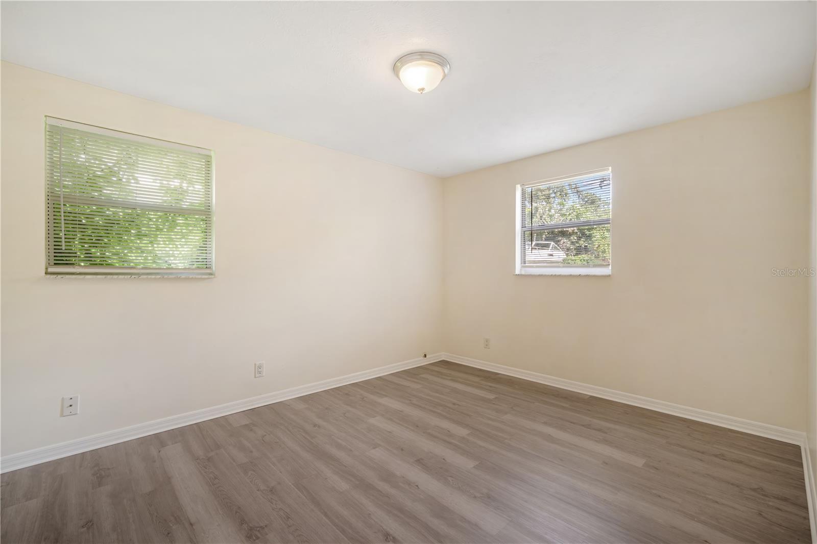 1206 E IDA STREET, Tampa, FL 33603