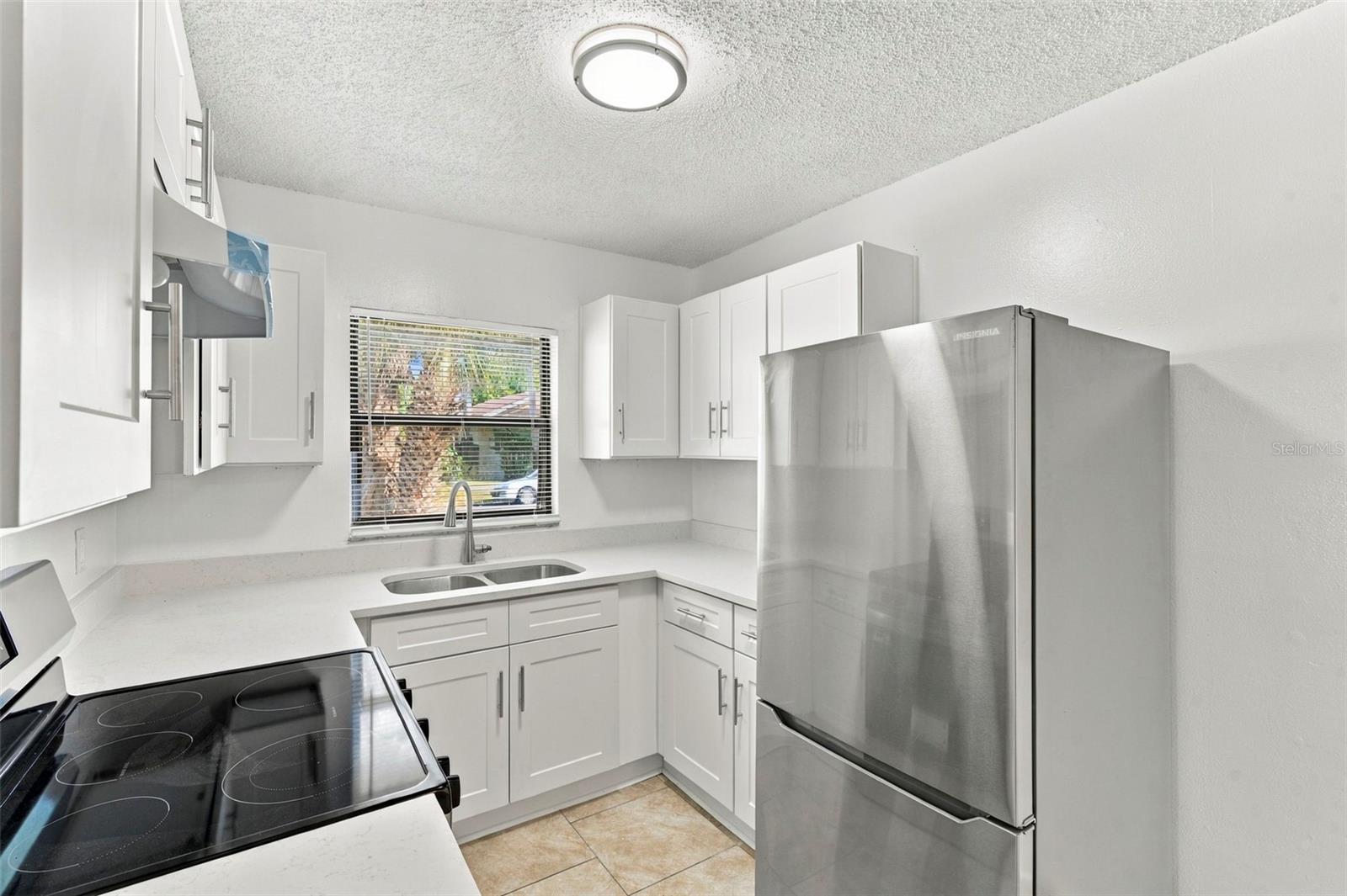 1932 14TH AVENUE S, St Petersburg, FL 33712