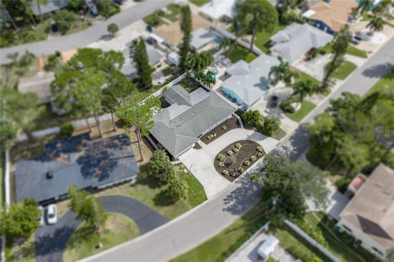 1302 ROBIN ROAD S, St Petersburg, FL 33707