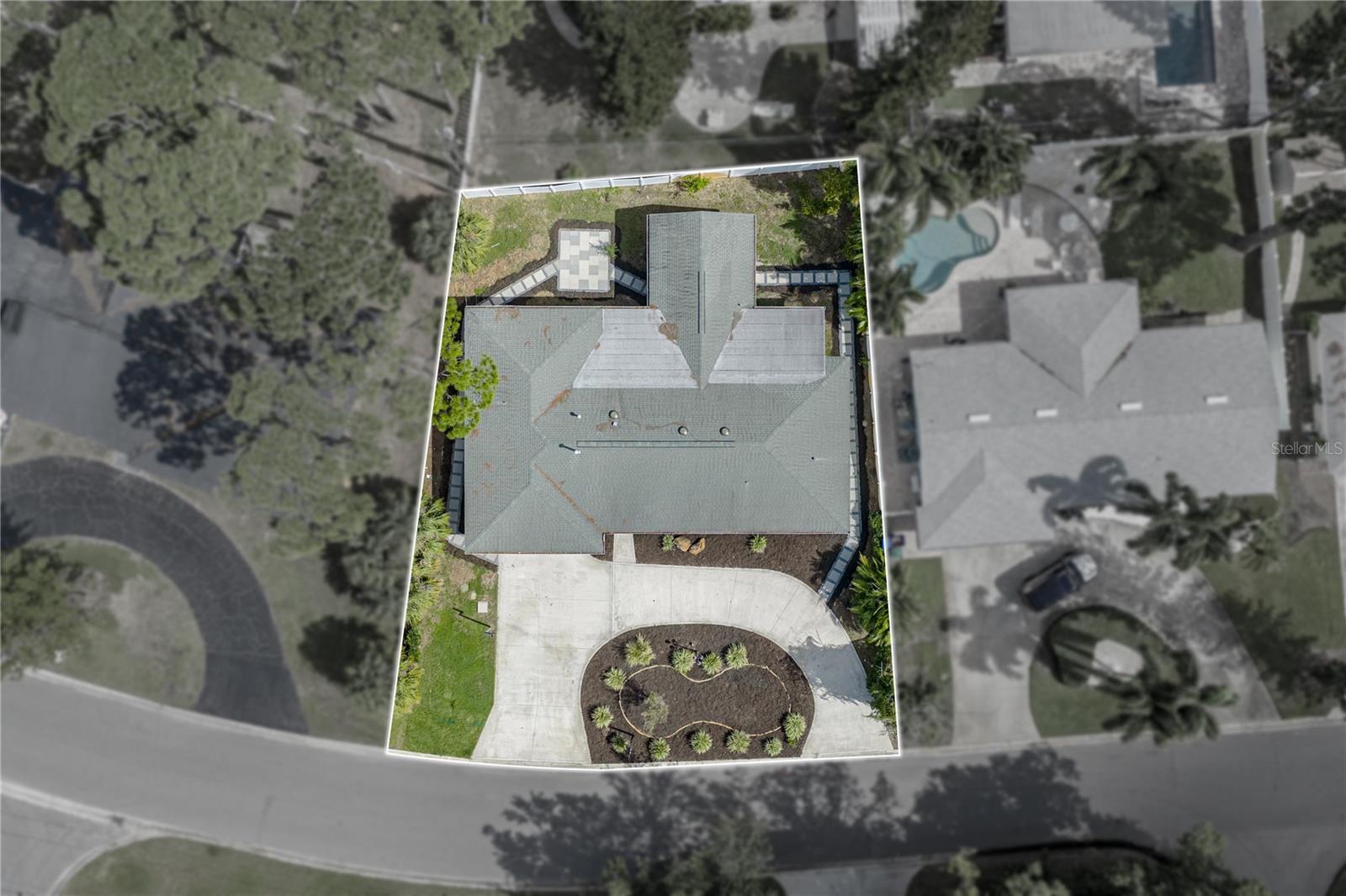 1302 ROBIN ROAD S, St Petersburg, FL 33707