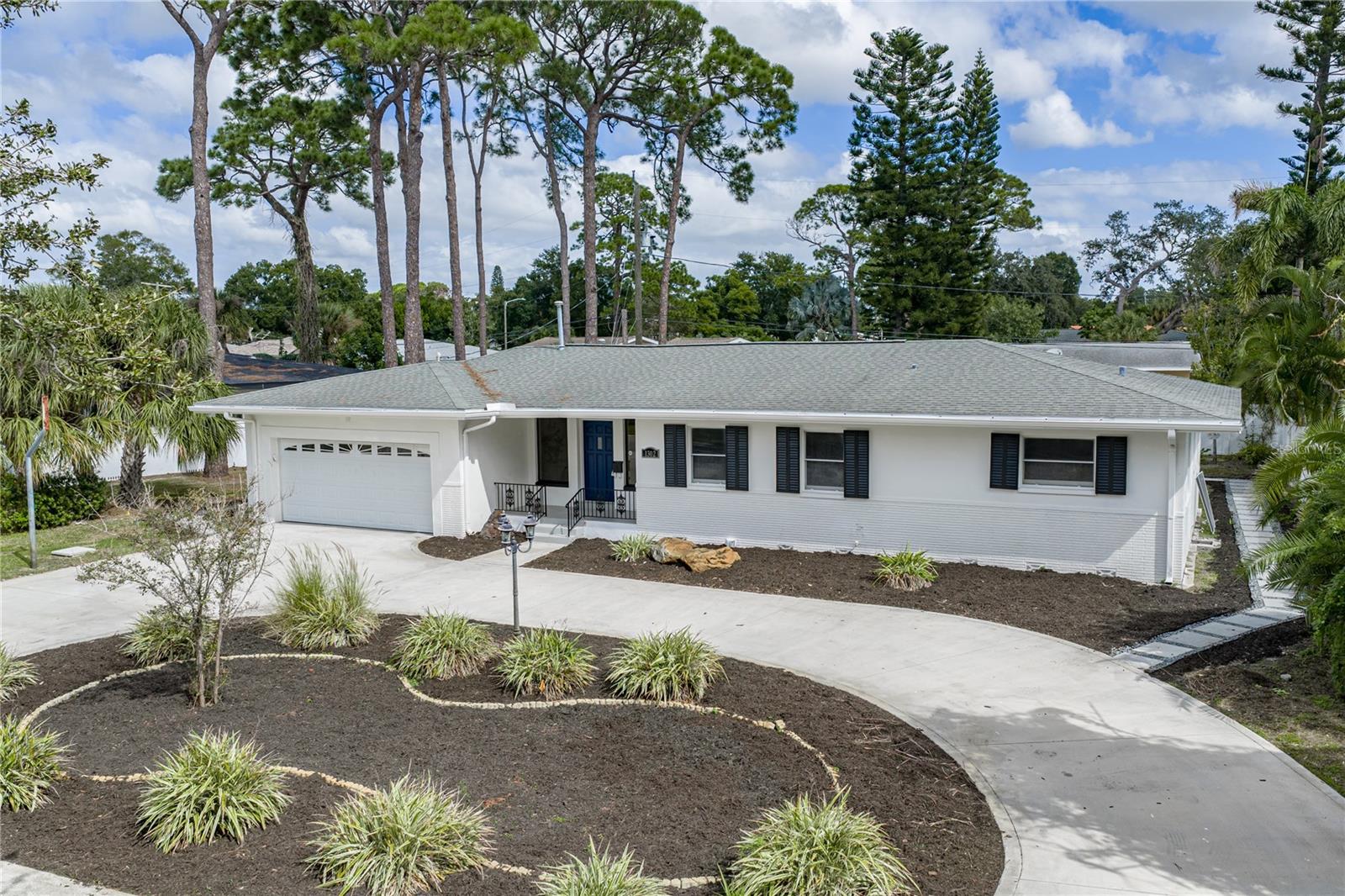 1302 ROBIN ROAD S, St Petersburg, FL 33707