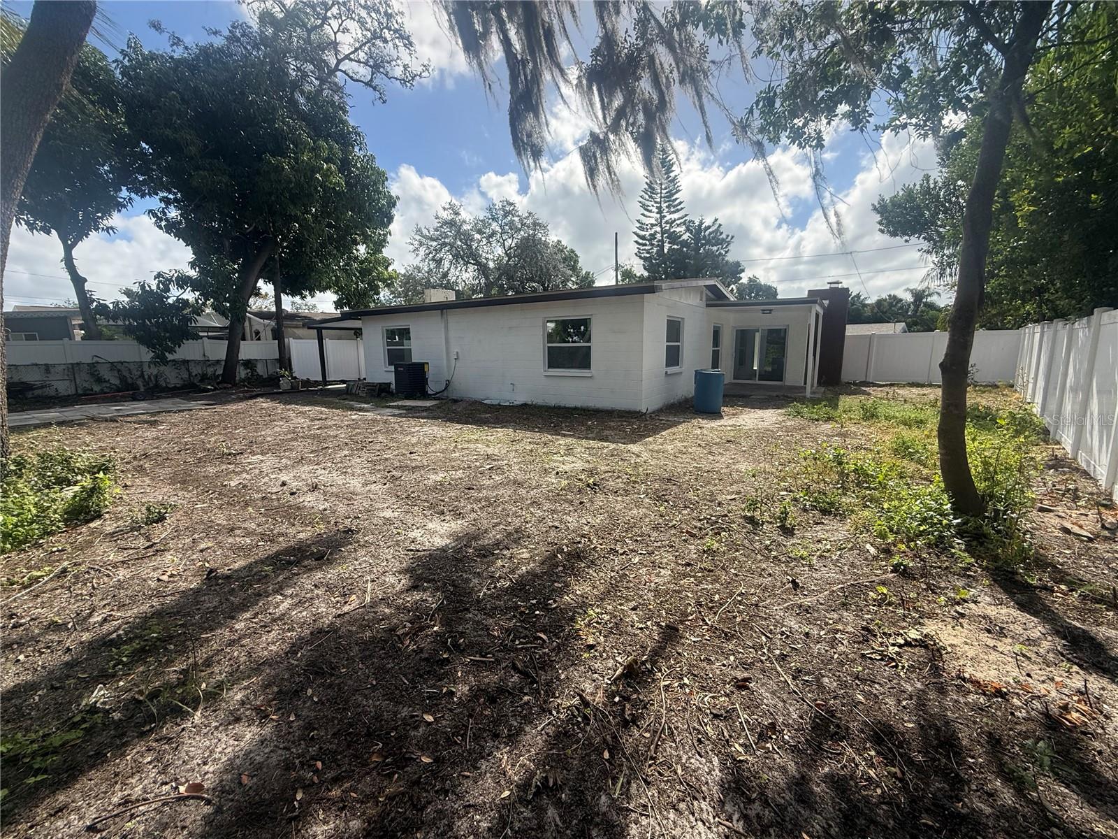 2617 W CRENSHAW STREET, Tampa, FL 33614
