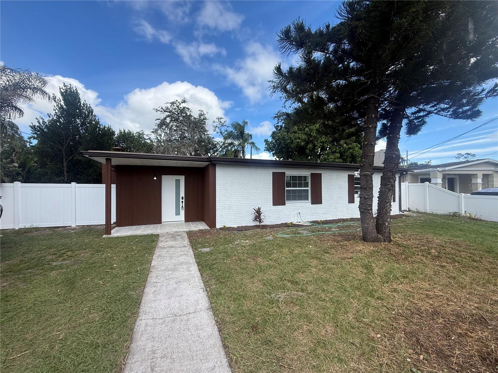 2617 W CRENSHAW STREET, Tampa, FL 33614 2617 W CRENSHAW STREET, Tampa, FL 33614
