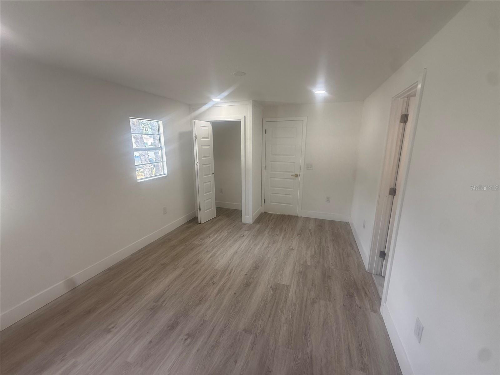 2617 W CRENSHAW STREET, Tampa, FL 33614