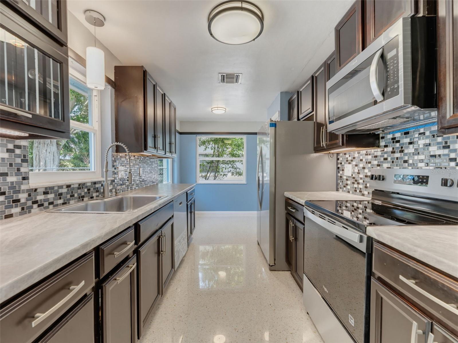 2373 FOREST DRIVE, Clearwater, FL 33763 2373 FOREST DRIVE, Clearwater, FL 33763