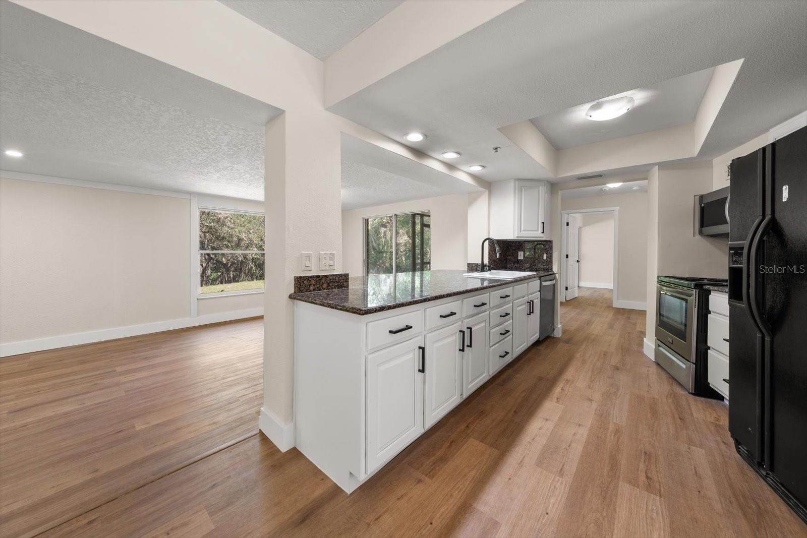 Open Kitchen