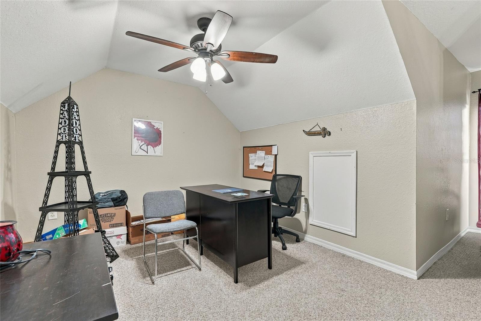 9746 LAKE CHASE ISLAND WAY, Tampa, FL 33626