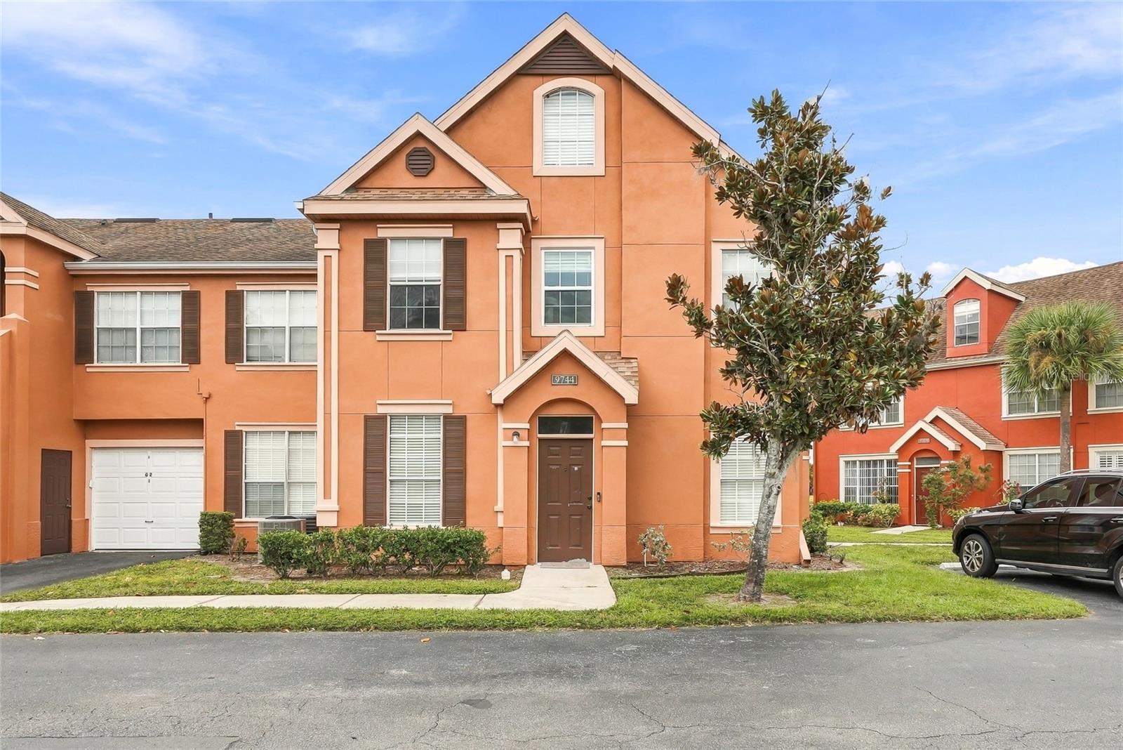 9746 LAKE CHASE ISLAND WAY, Tampa, FL 33626 9746 LAKE CHASE ISLAND WAY, Tampa, FL 33626