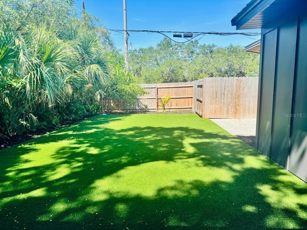 4211 S DREXEL AVENUE, Tampa, FL 33611
