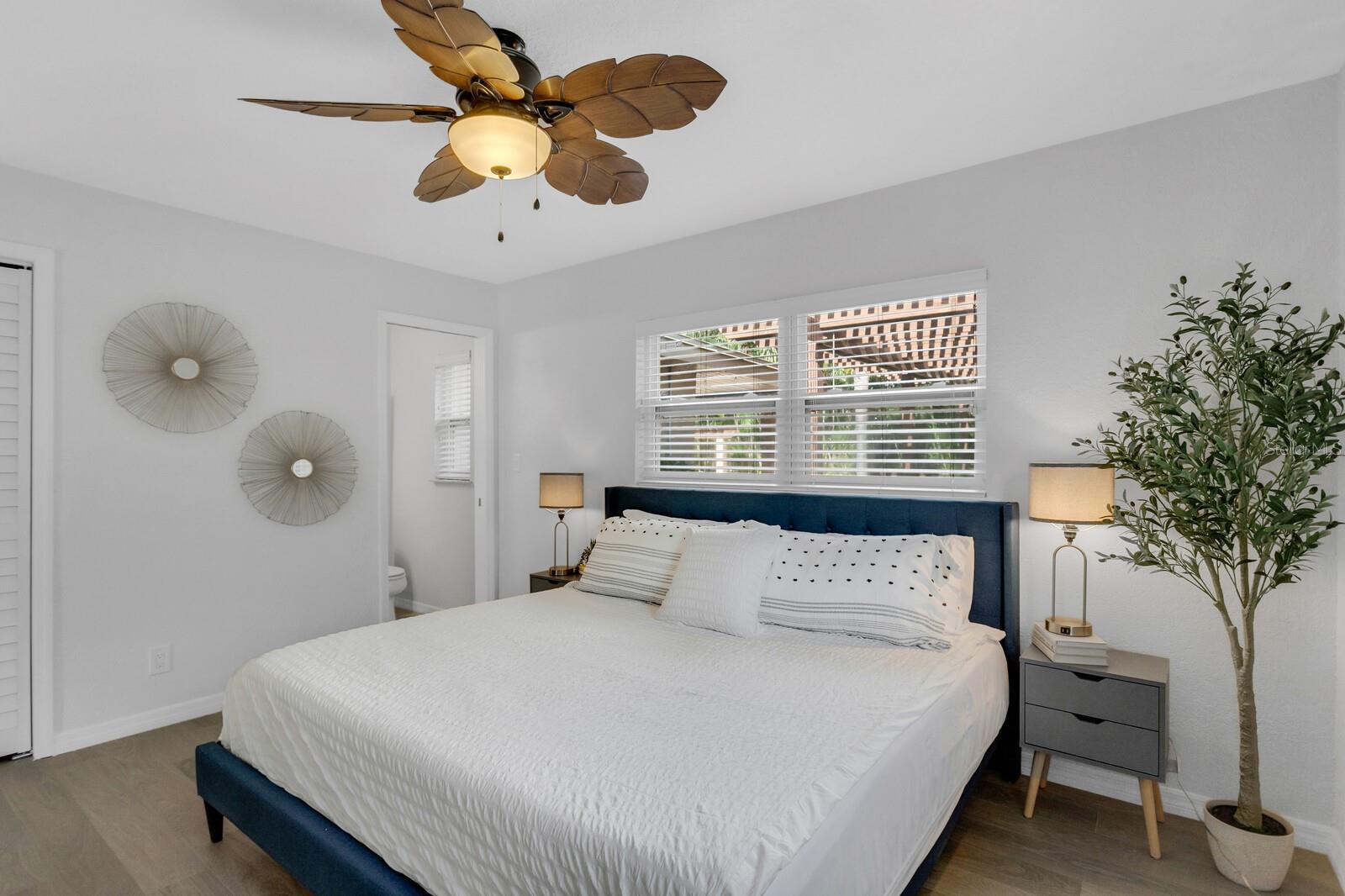 3935 W EDEN ROC CIRCLE, Tampa, FL 33634