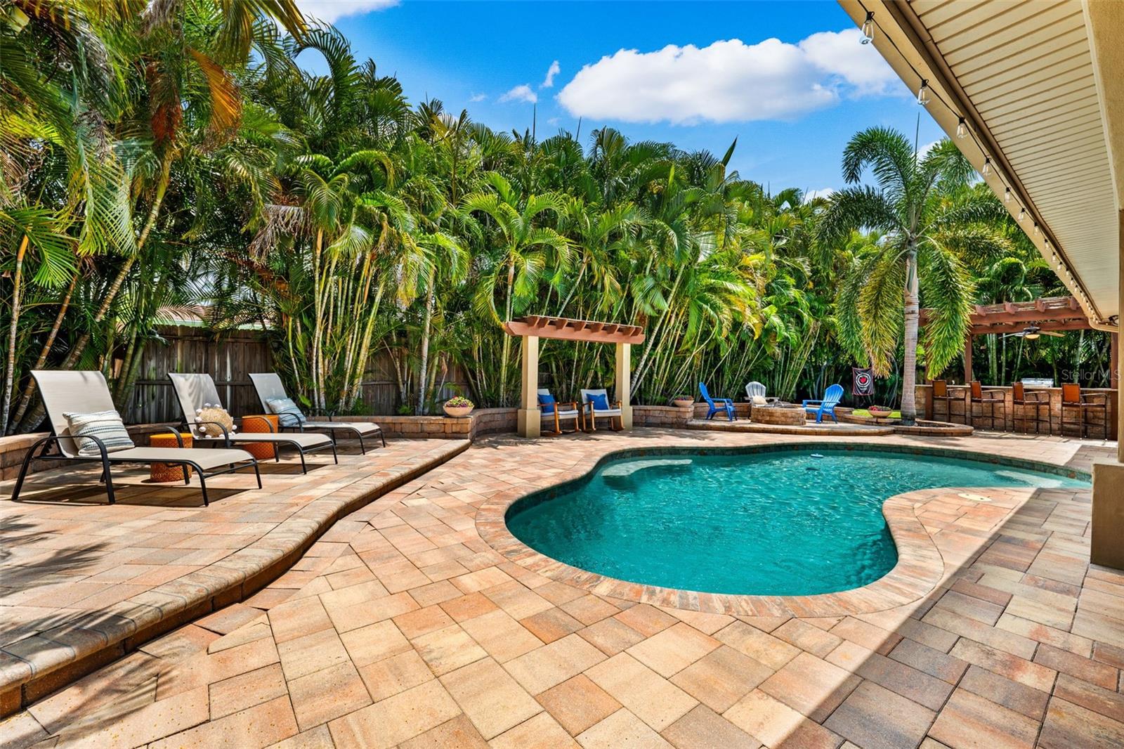 3935 W EDEN ROC CIRCLE, Tampa, FL 33634