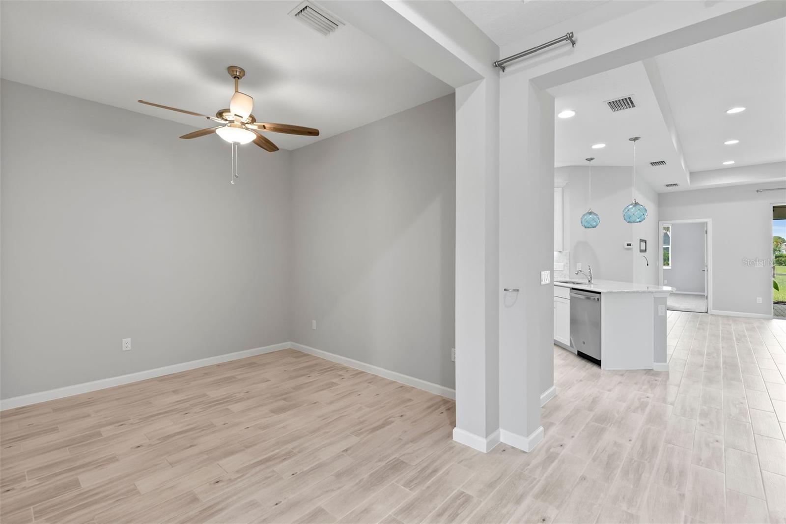 586 LOST SHAKER WAY, Daytona Beach, FL 32124