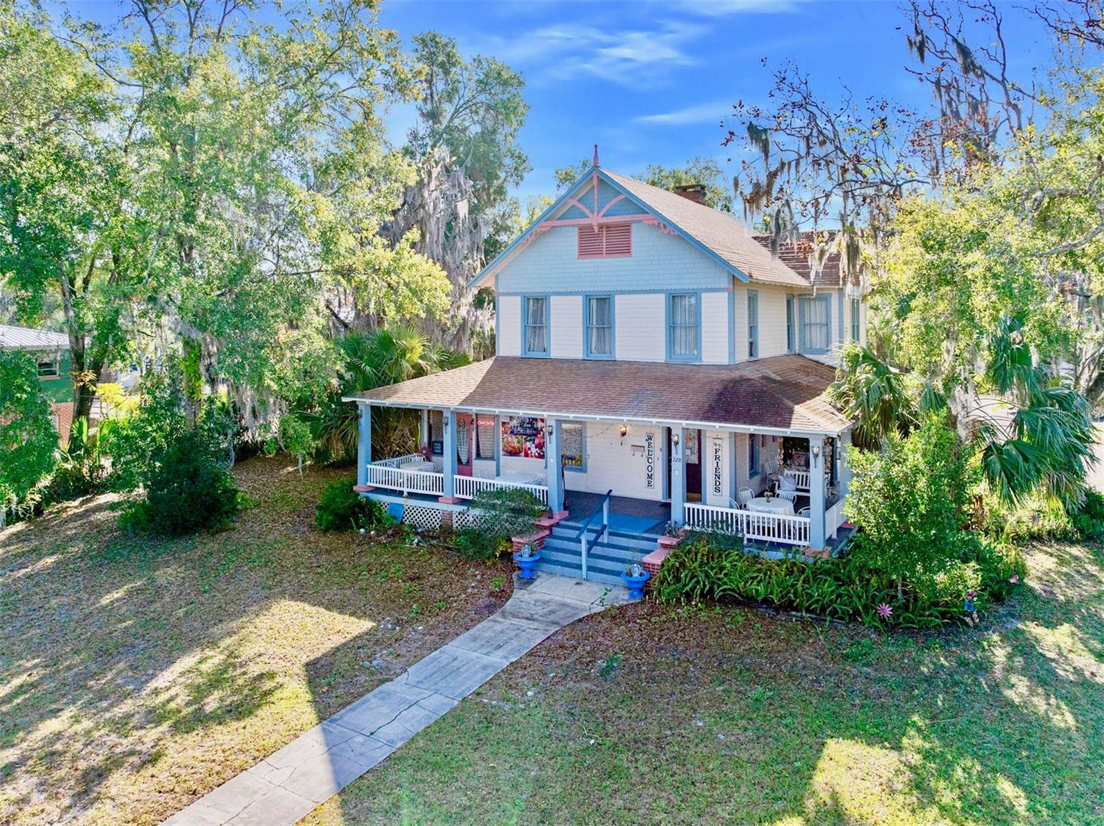 228 W HOWRY AVENUE, Deland, FL 32720 228 W HOWRY AVENUE, Deland, FL 32720