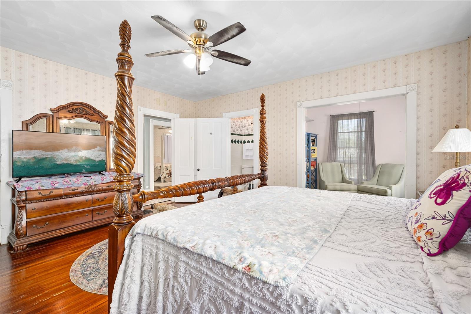 228 W HOWRY AVENUE, Deland, FL 32720