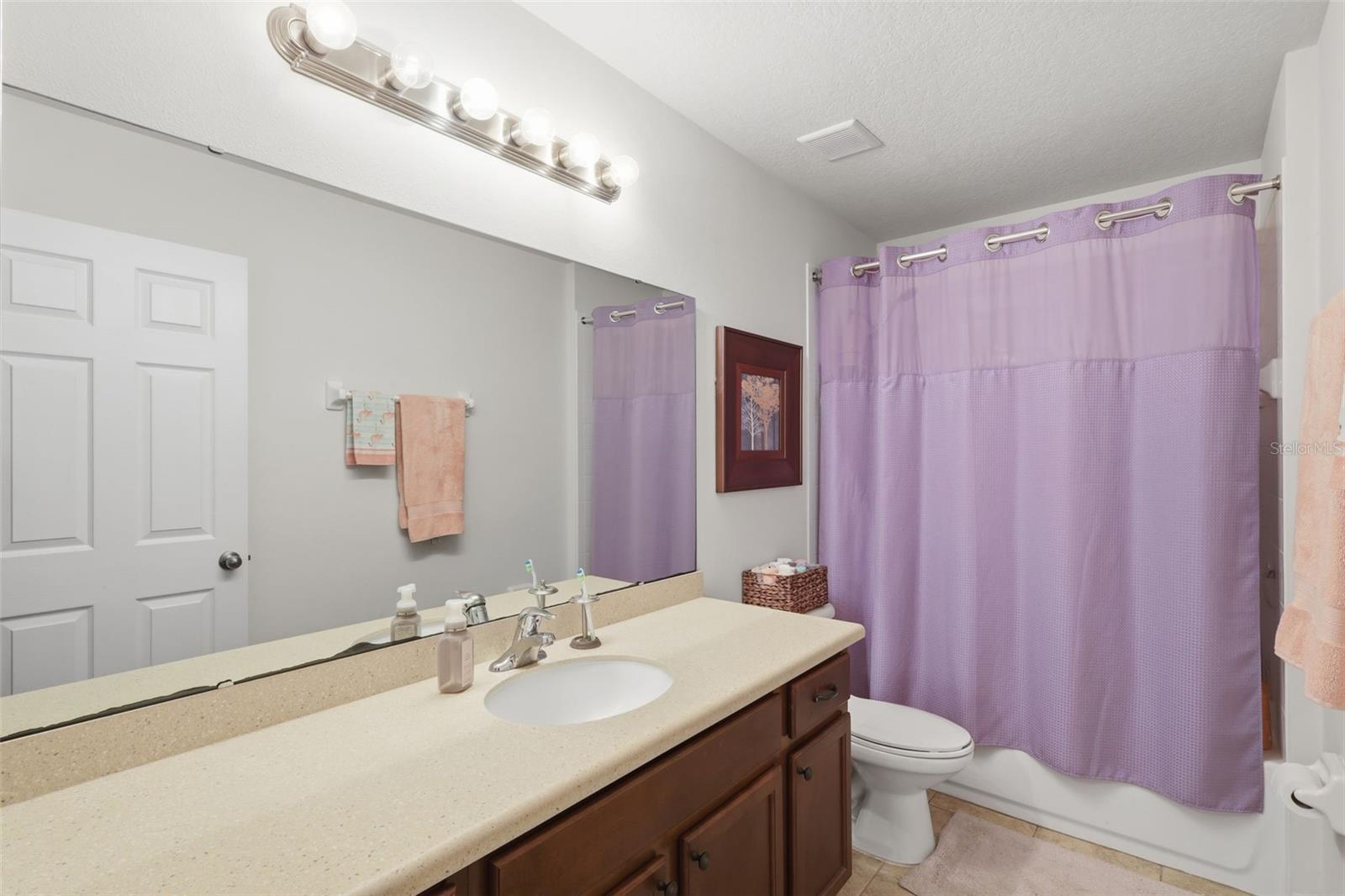 2nd Full Bath Upper Floor