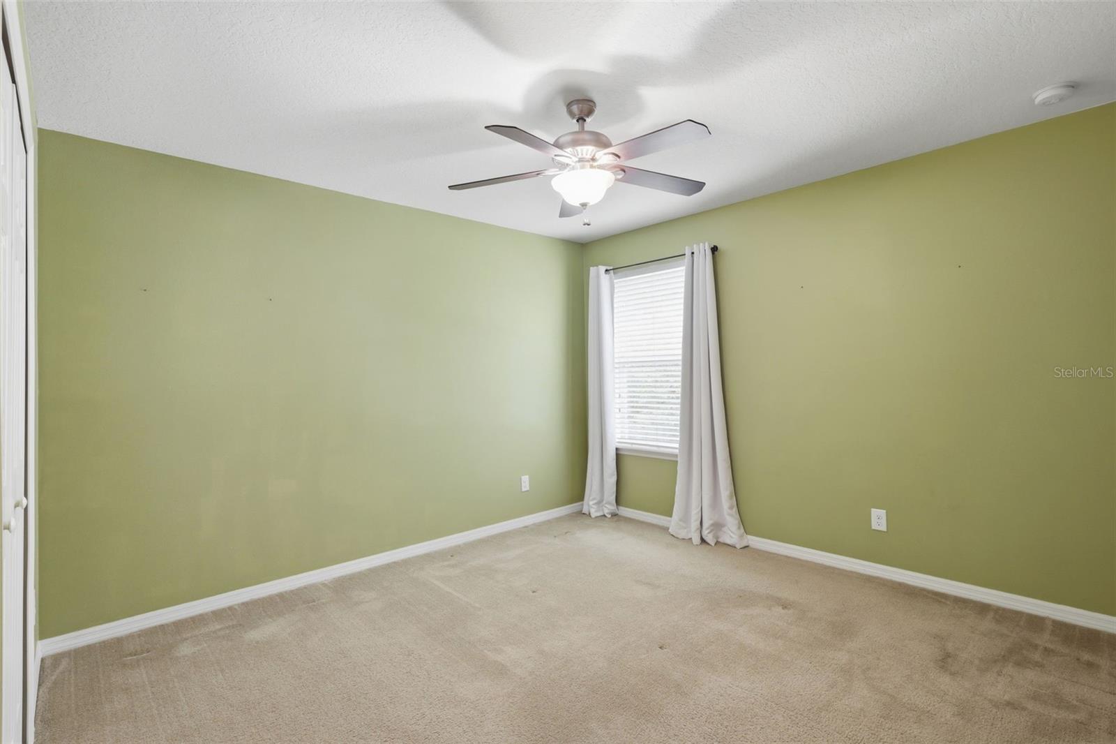 Bedroom 4 / 2nd Floor