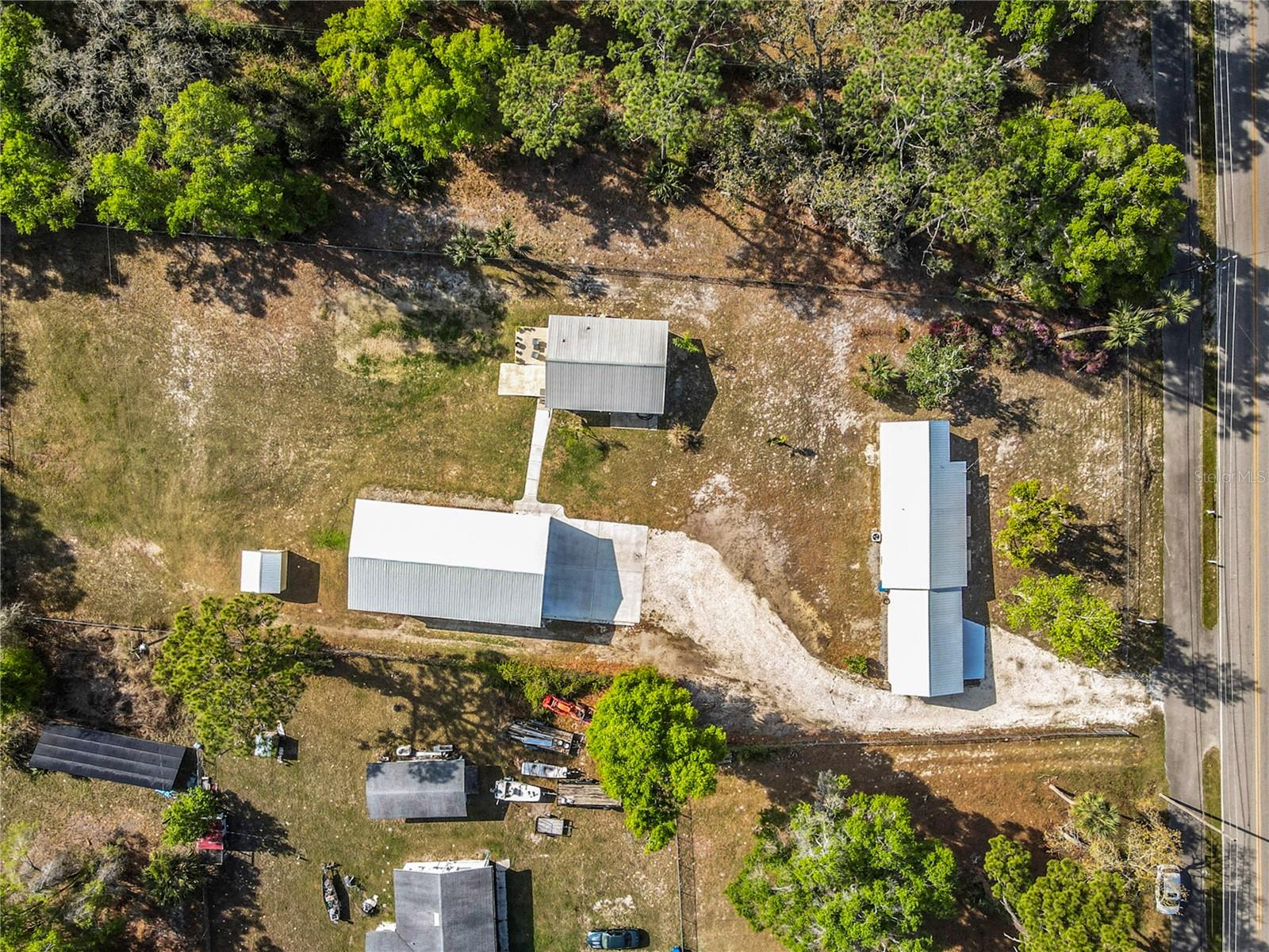 4611 GRAND AVENUE, De Leon Springs, FL 32130