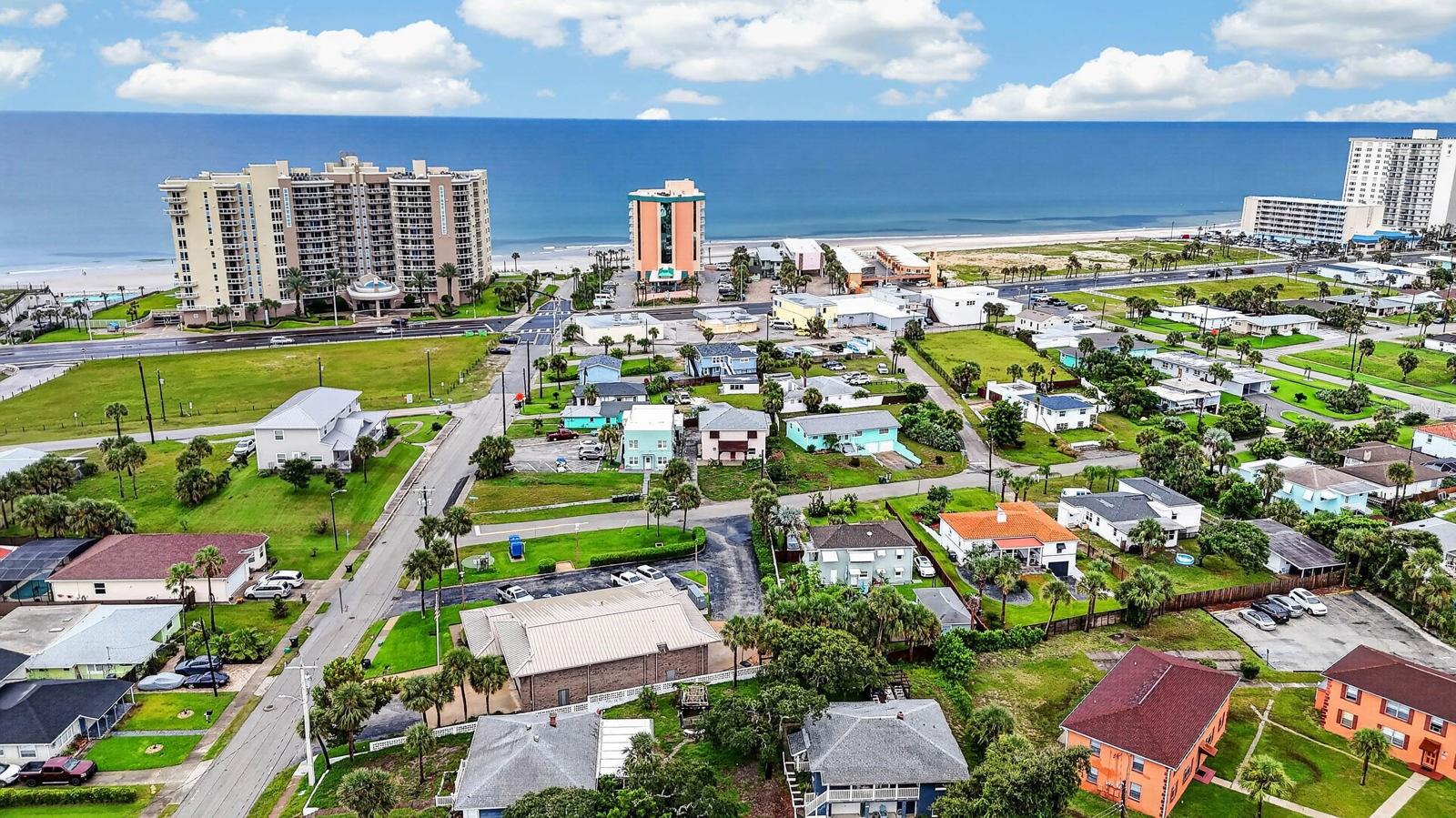 2005 SCHULTE AVENUE, Daytona Beach, FL 32118
