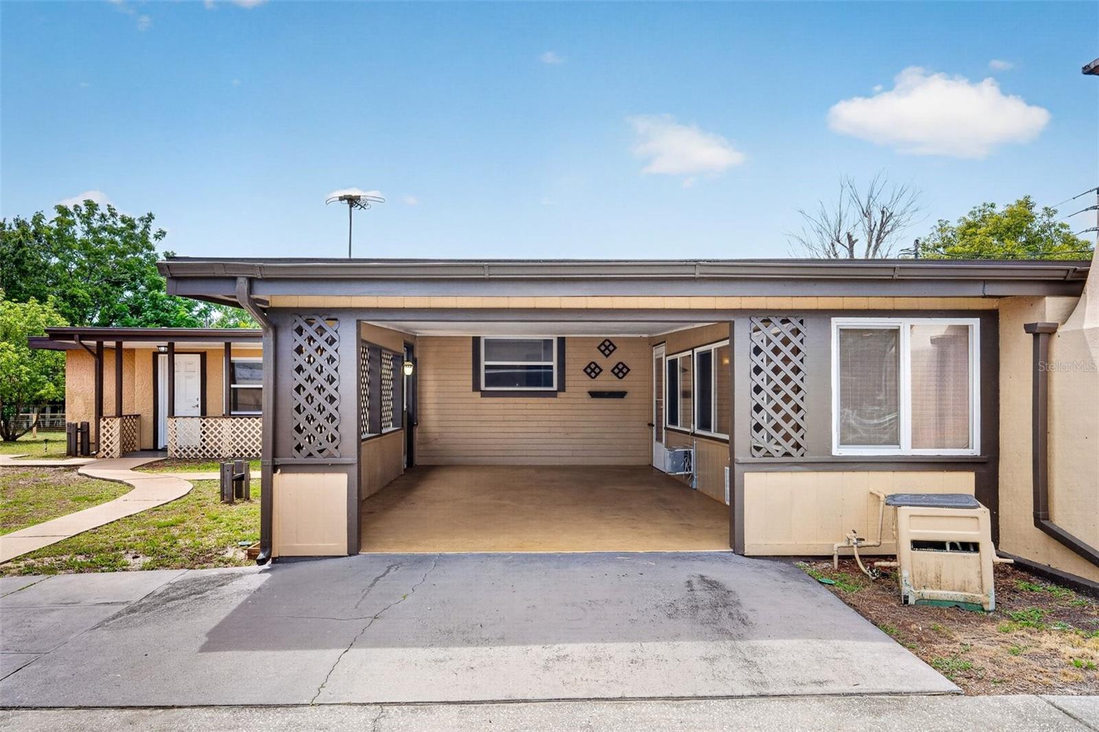 1961 CAROLINA AVENUE, Ormond Beach, FL 32174