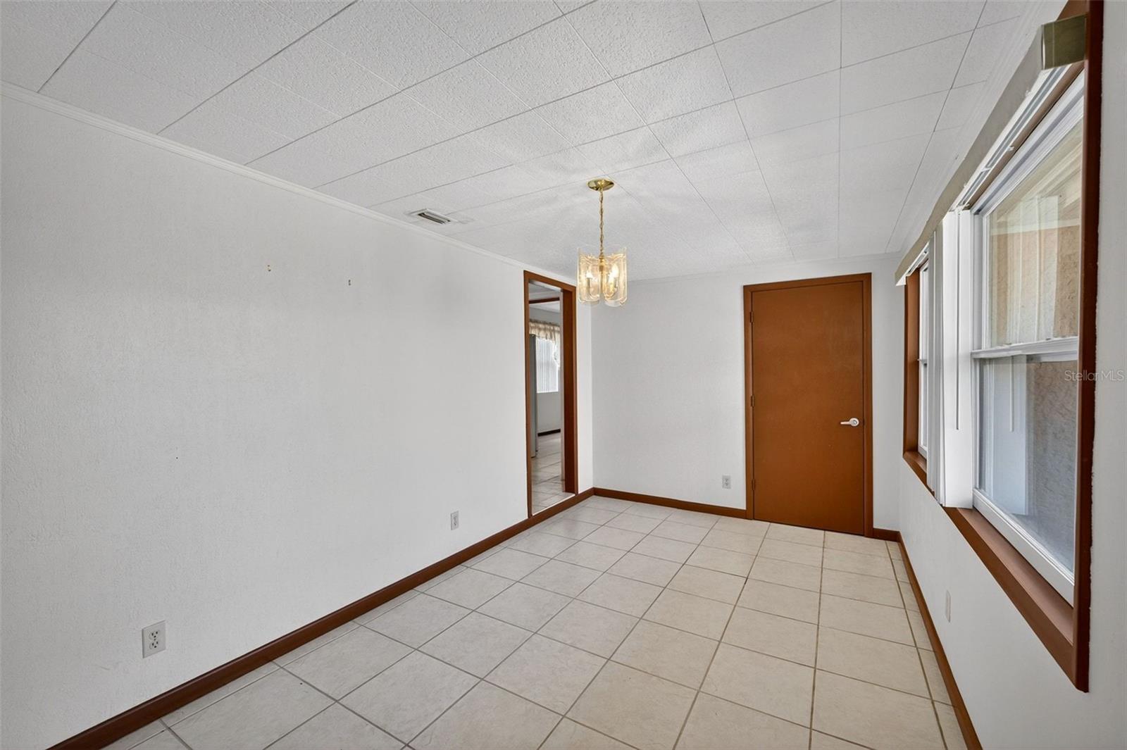 1961 CAROLINA AVENUE, Ormond Beach, FL 32174