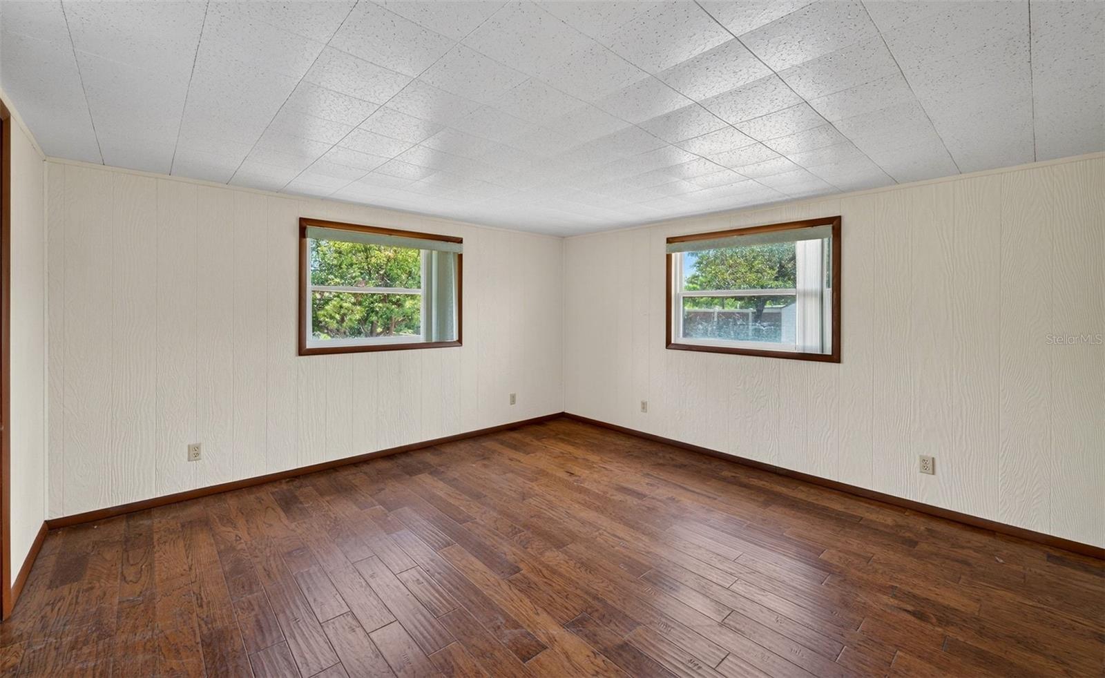 1961 CAROLINA AVENUE, Ormond Beach, FL 32174