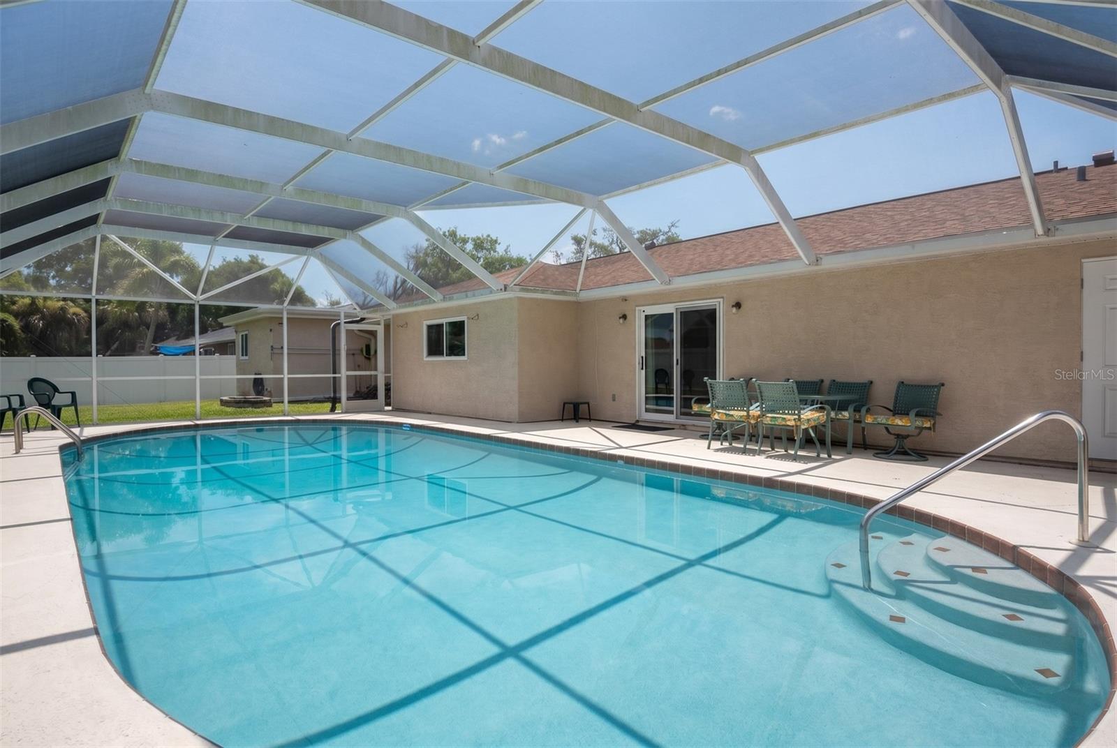 33 SANDCASTLE DRIVE, Ormond Beach, FL 32176