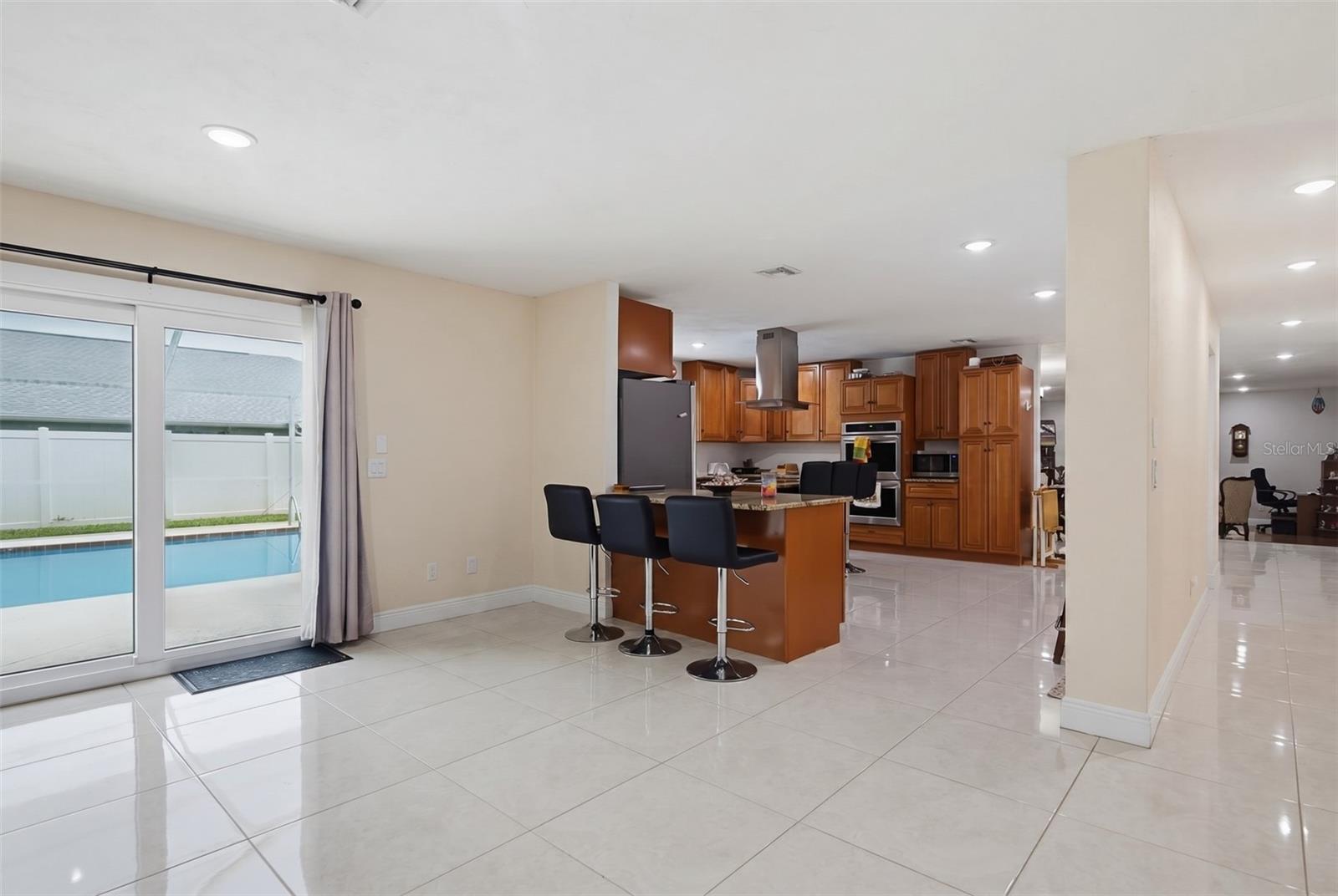 33 SANDCASTLE DRIVE, Ormond Beach, FL 32176