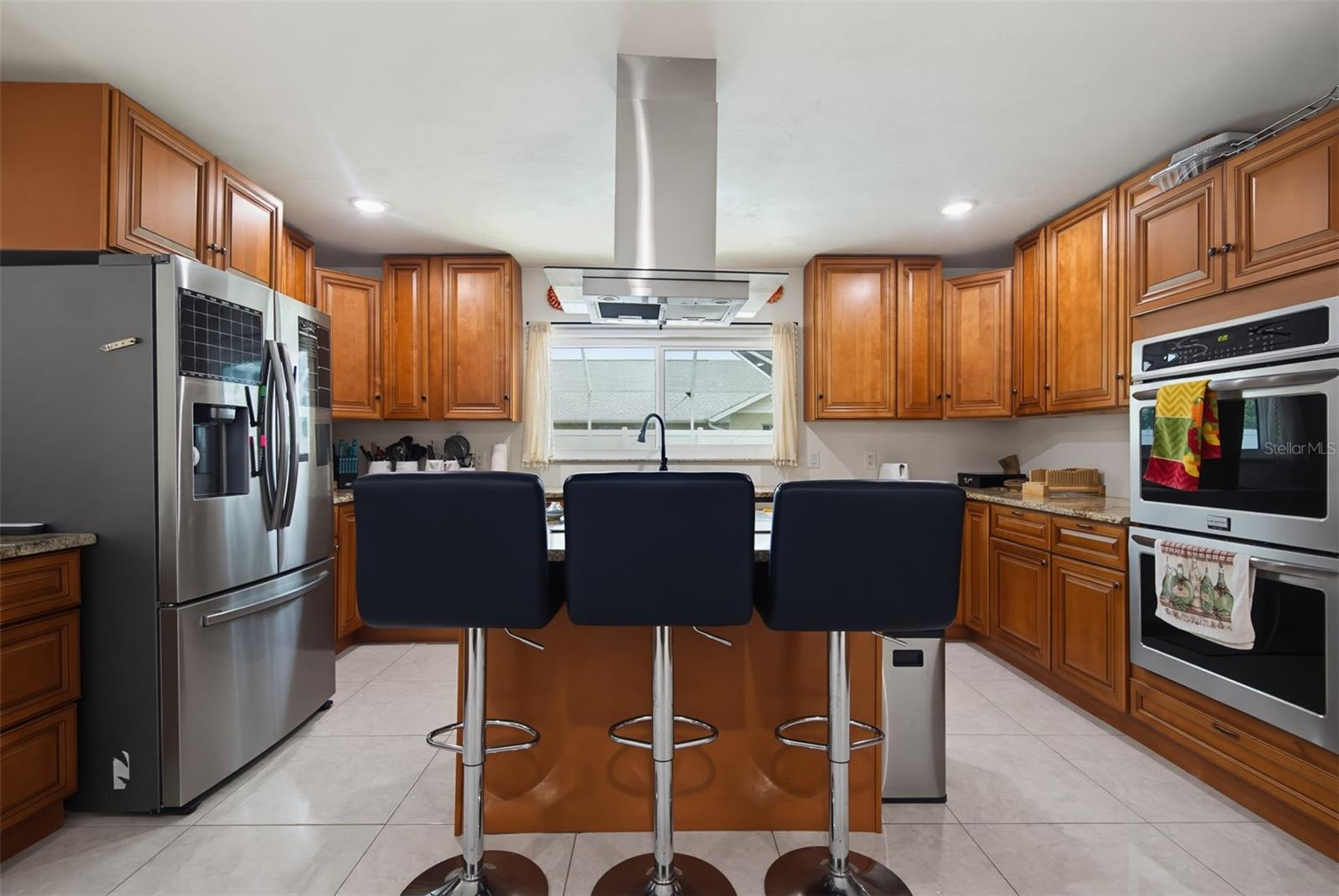 33 SANDCASTLE DRIVE, Ormond Beach, FL 32176