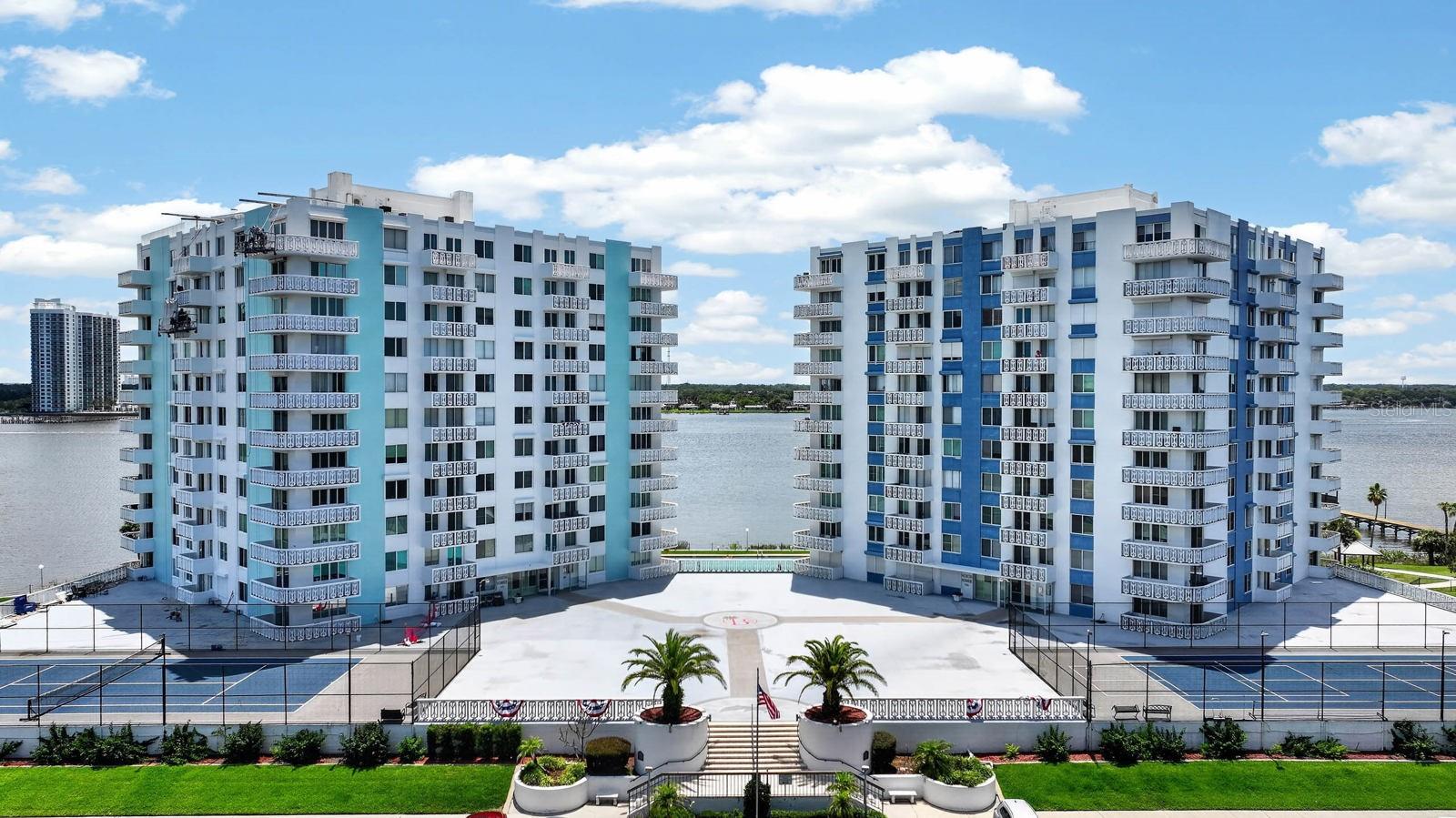 925 N HALIFAX AVENUE, #403, Daytona Beach, FL 32118