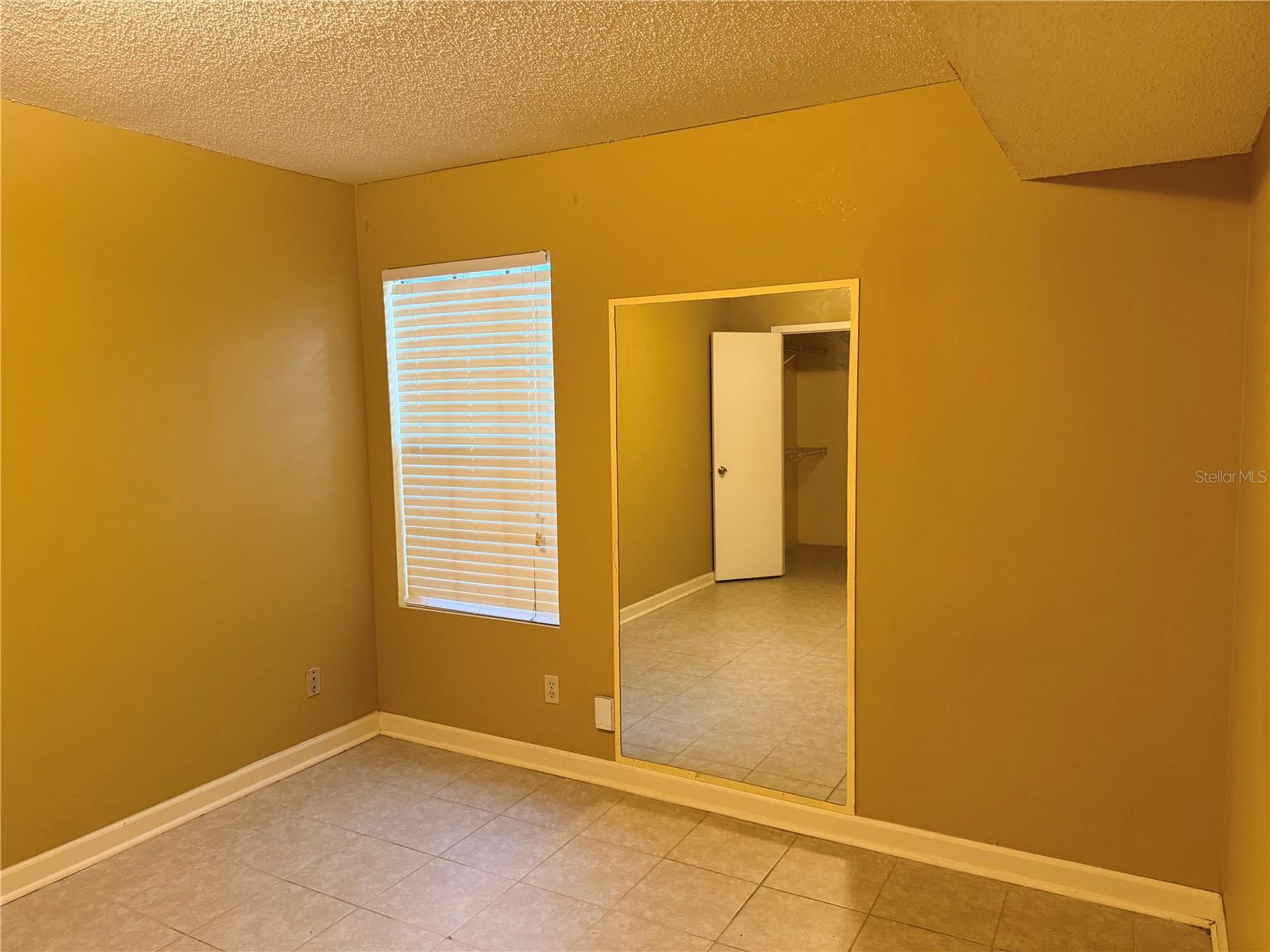 345 FORESTWAY CIRCLE, #107, Altamonte Springs, FL 32701