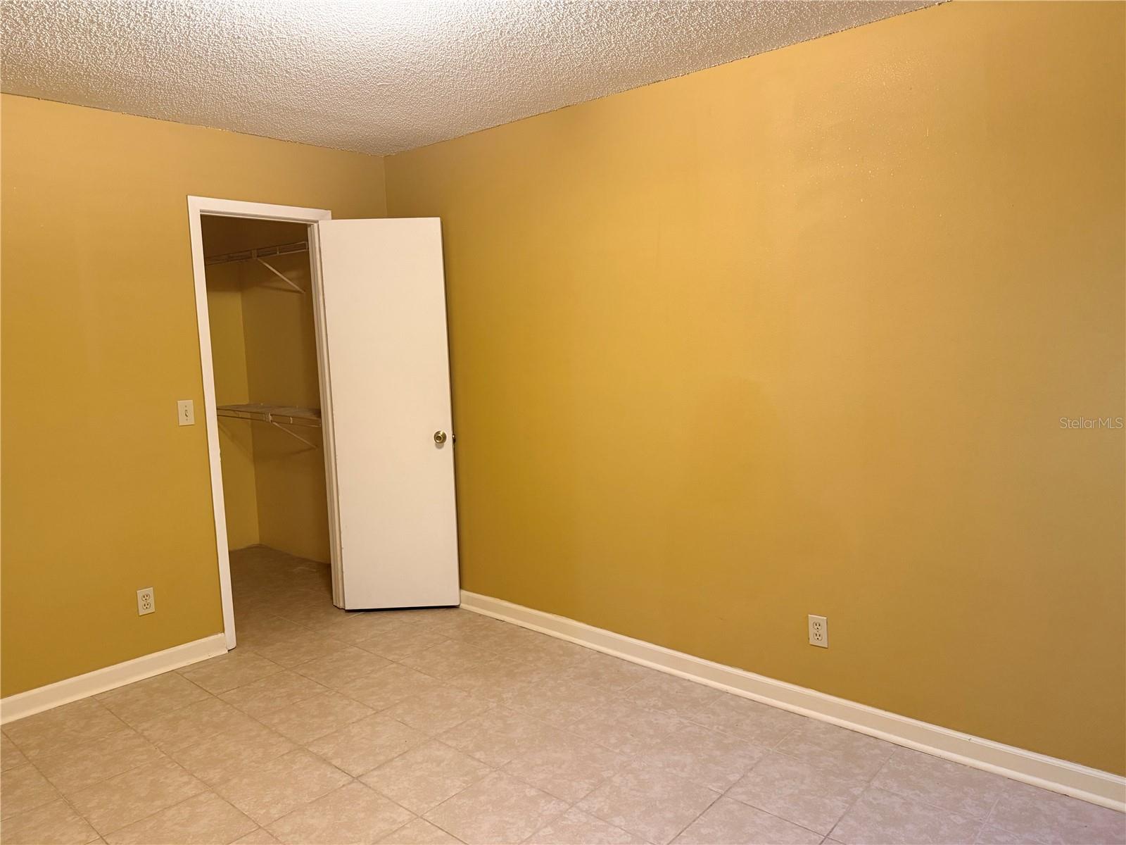 345 FORESTWAY CIRCLE, #107, Altamonte Springs, FL 32701