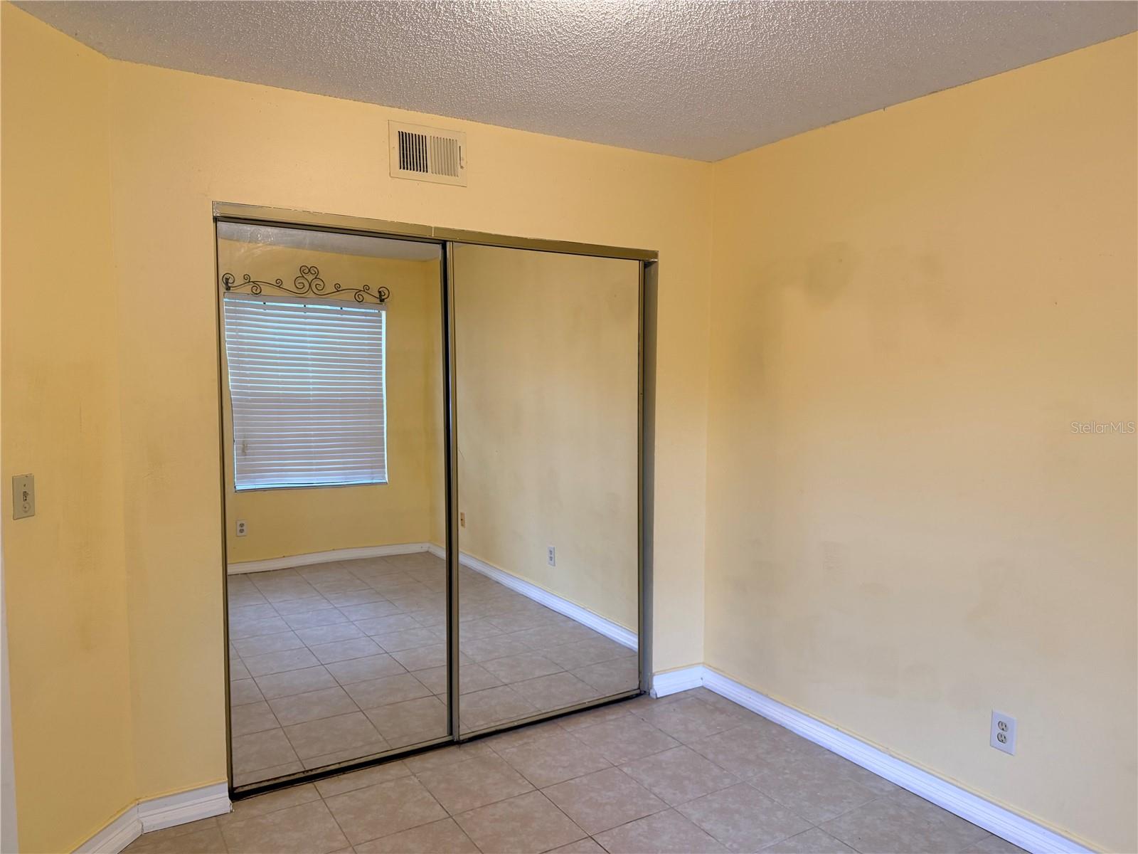 345 FORESTWAY CIRCLE, #107, Altamonte Springs, FL 32701