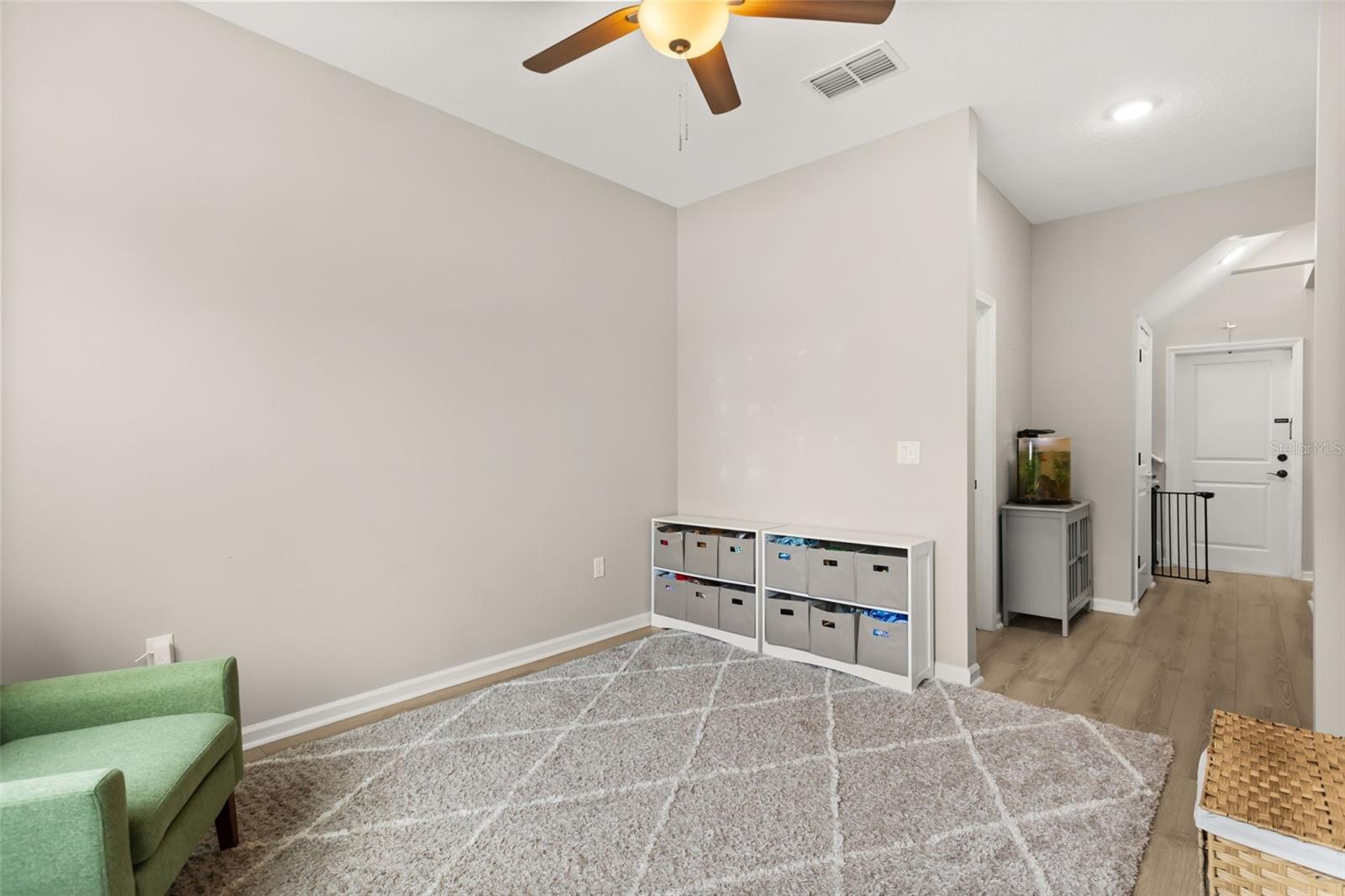 726 PORTER RYE AVENUE, Debary, FL 32713