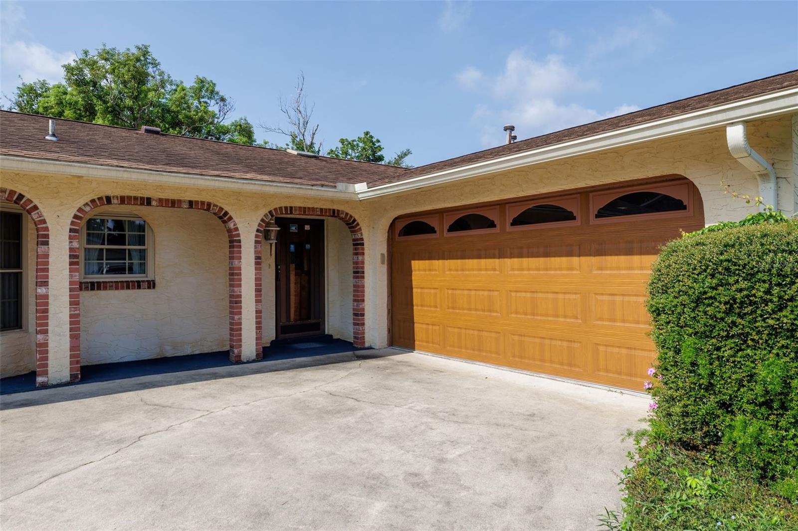 Side-entry garage