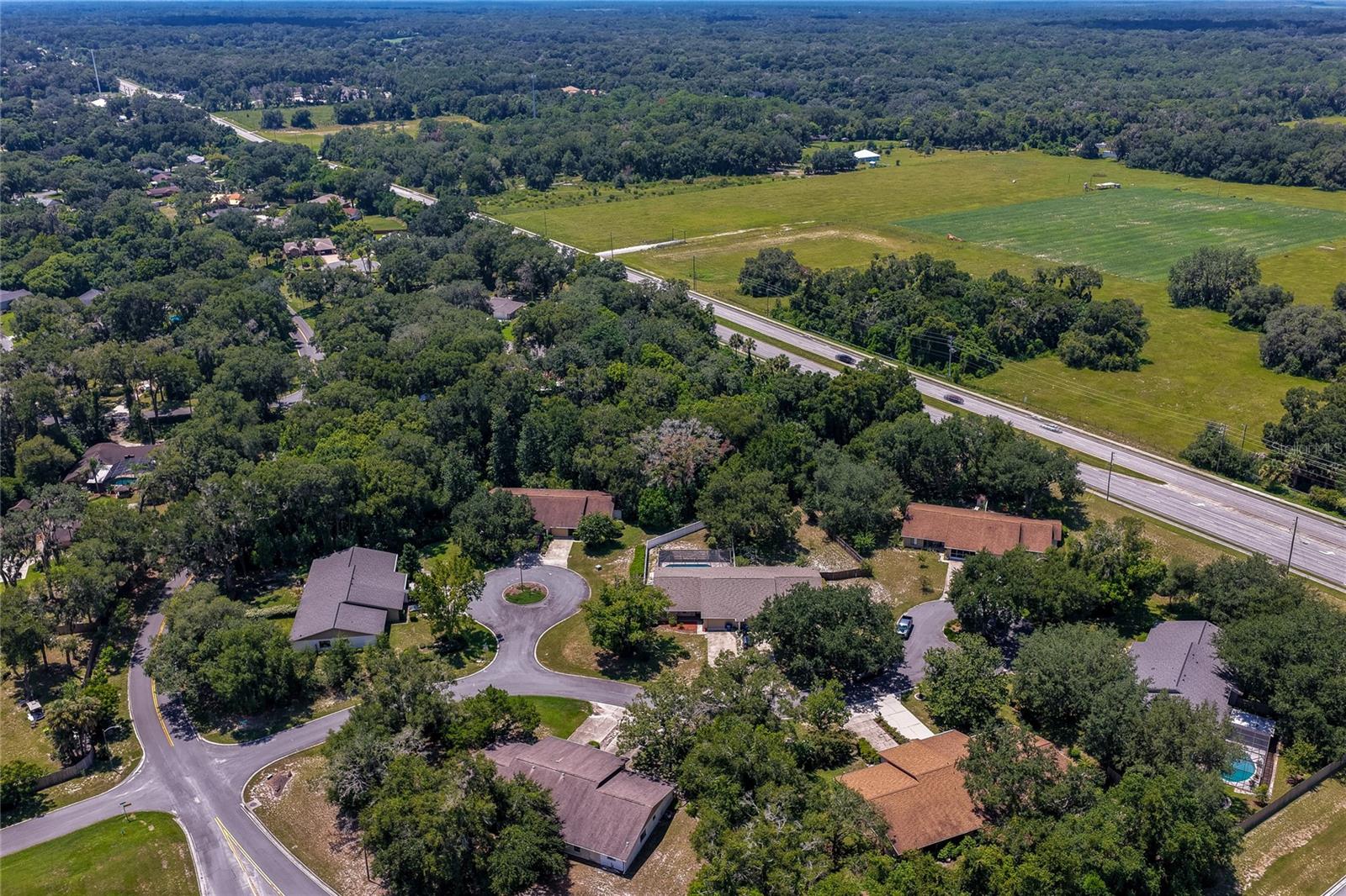 1040 W VILLAGE GREEN ROAD, Deland, FL 32720