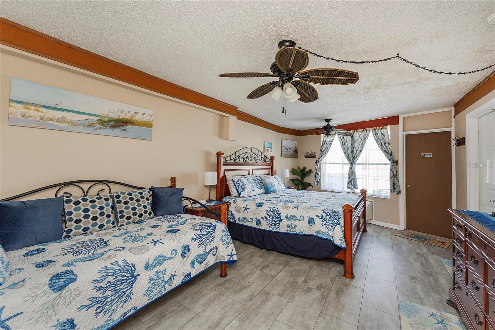 313 S ATLANTIC AVENUE, #5200, Daytona Beach, FL 32118