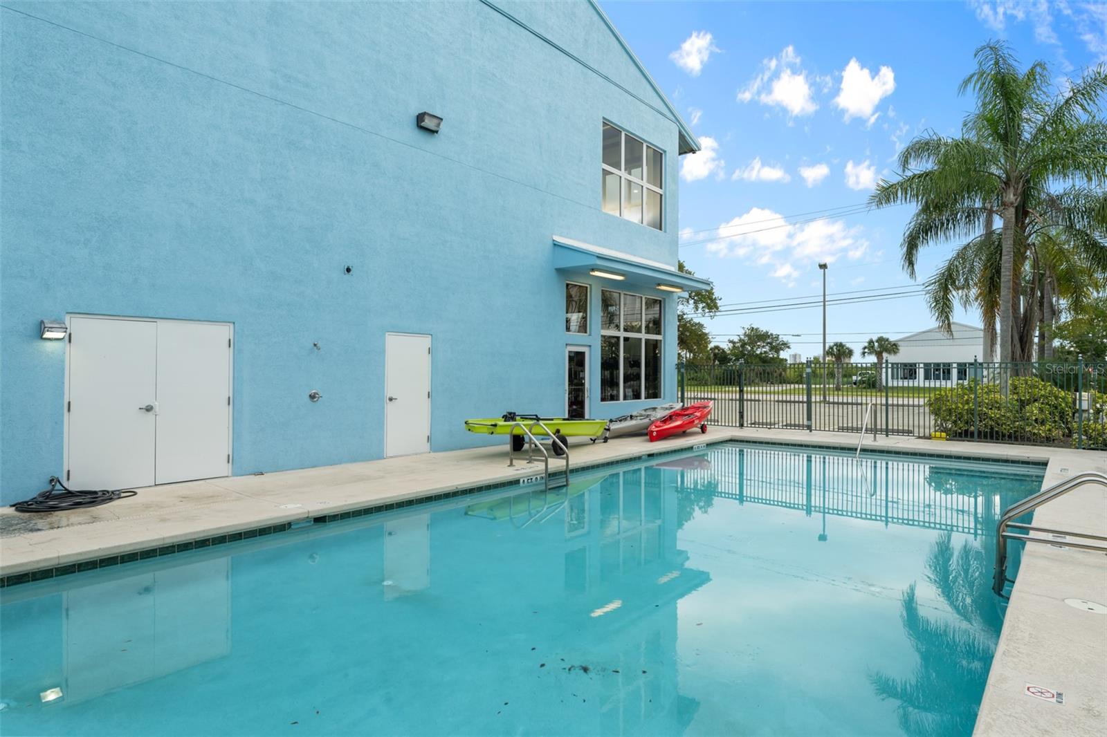3090 S RIDGEWOOD AVENUE, South Daytona, FL 32119