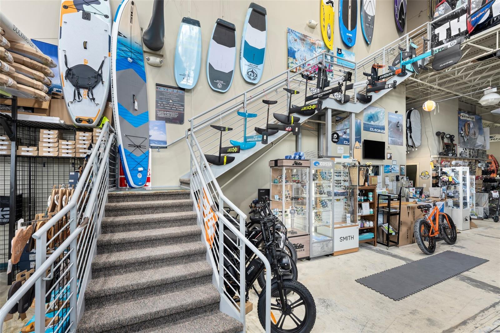 3090 S RIDGEWOOD AVENUE, South Daytona, FL 32119