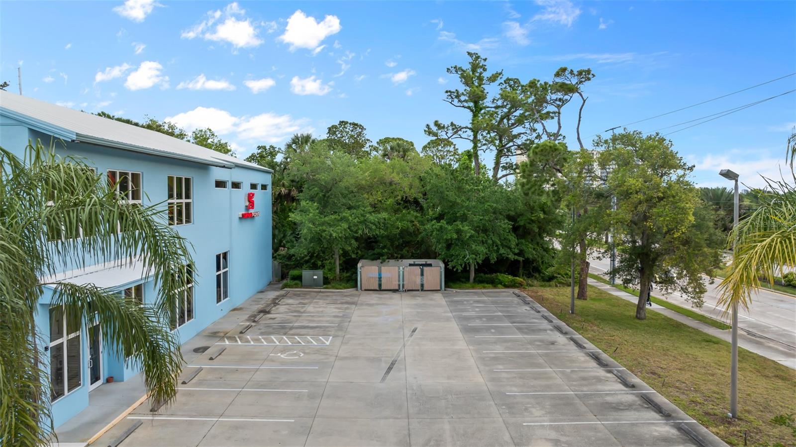 3090 S RIDGEWOOD AVENUE, South Daytona, FL 32119 3090 S RIDGEWOOD AVENUE, South Daytona, FL 32119