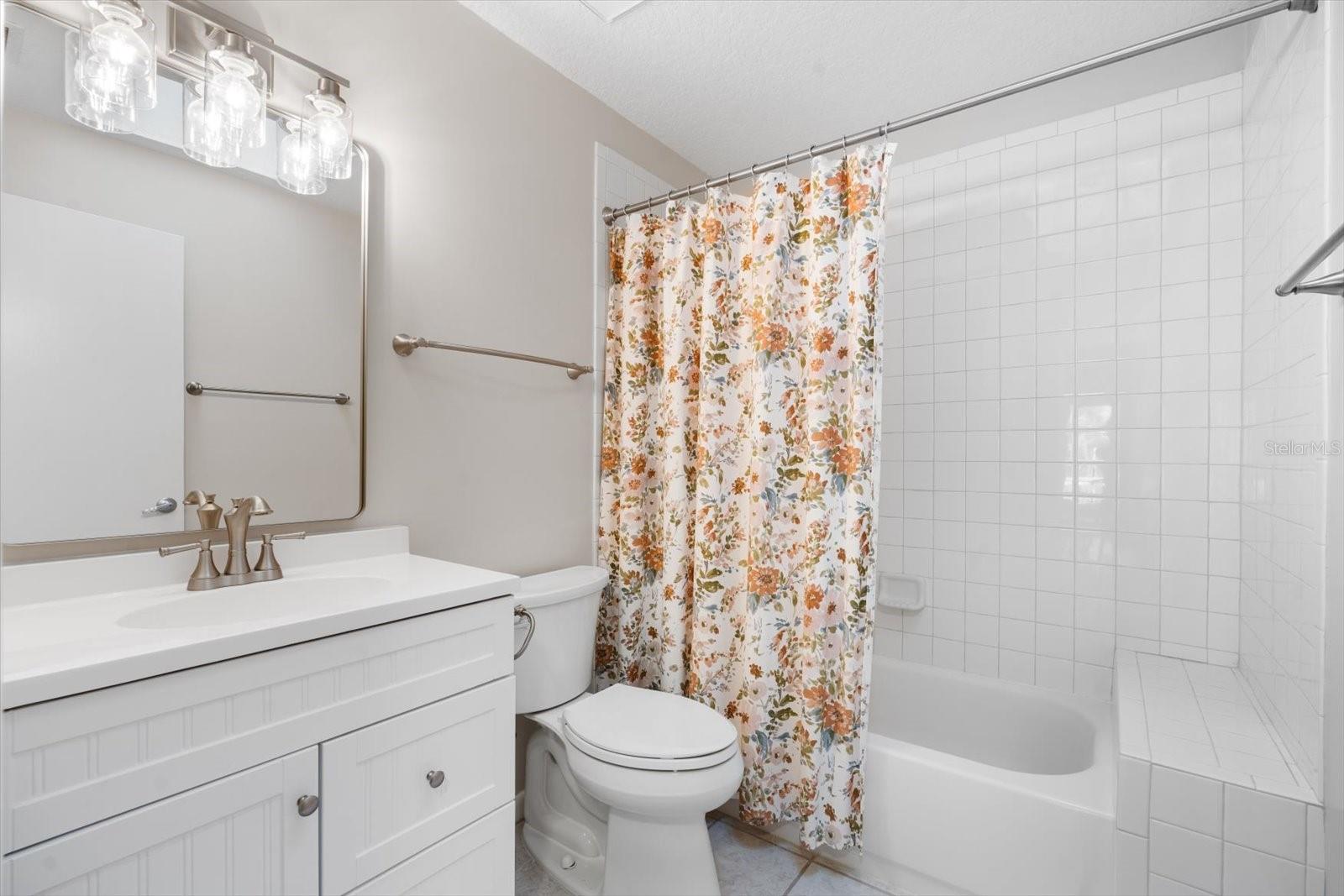 21 COLLINGTON COURT, Palm Coast, FL 32137