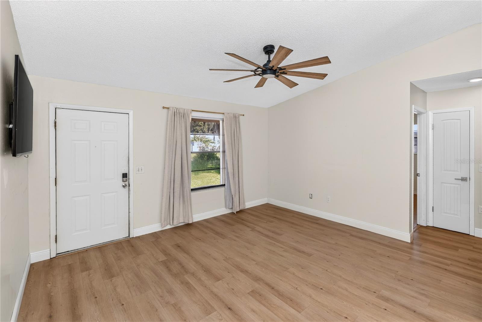 209 DELESPINE DRIVE, Debary, FL 32713 209 DELESPINE DRIVE, Debary, FL 32713