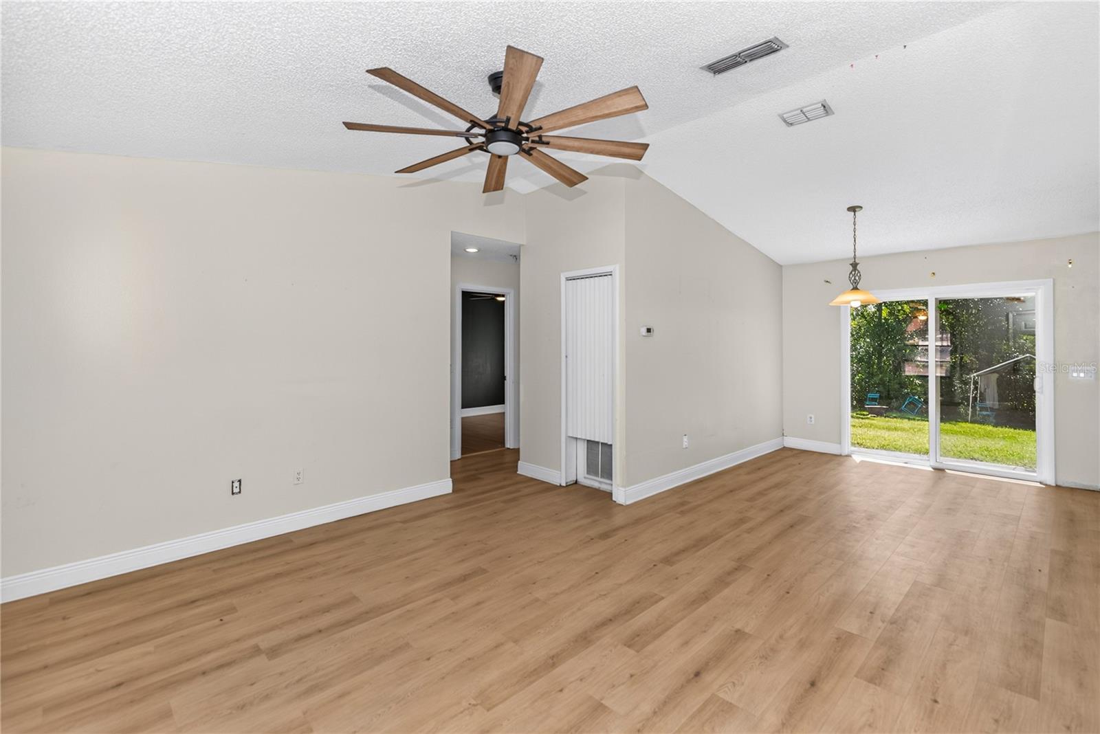 209 DELESPINE DRIVE, Debary, FL 32713 209 DELESPINE DRIVE, Debary, FL 32713